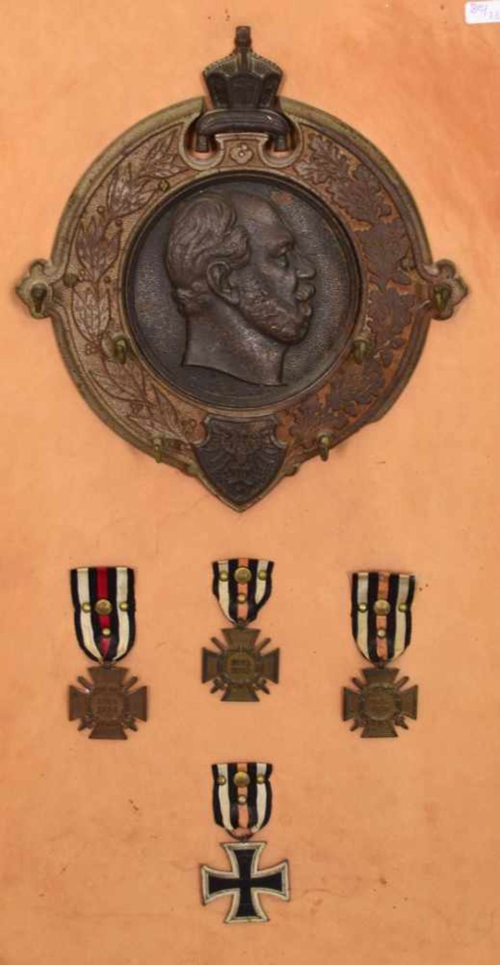 Konvolut vier Orden und ein ReliefbildPortrait Kaiser Wilhelm, Orden am Band
