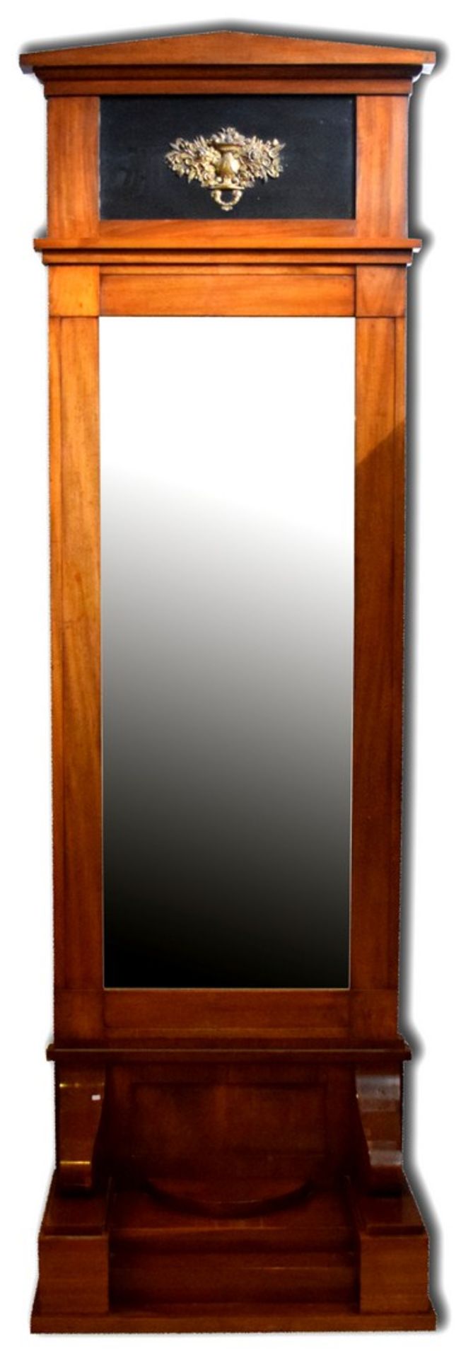 Konsole mit SpiegelMahagoni, breite, treppenförmig ansteigende Konsole, Spiegel mit Schinkeldach,