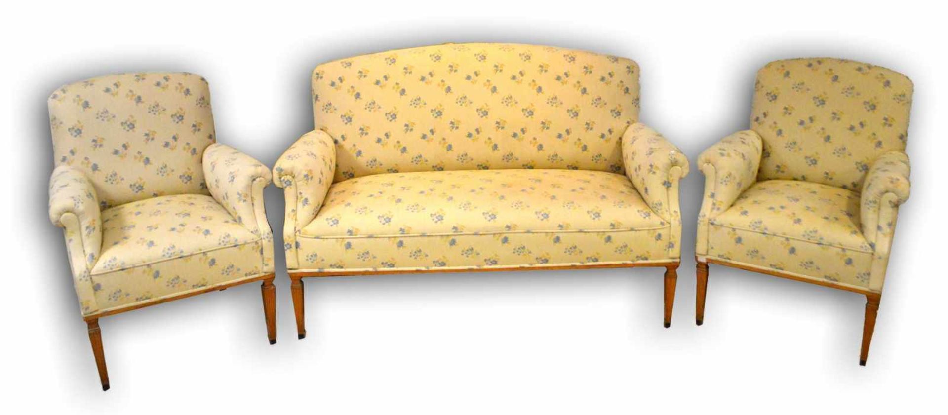 Sofa und zwei SesselKirschbaum, im Louis-Seize-Stil, kantige Füße, Sitz, Arm- und Rückenlehne