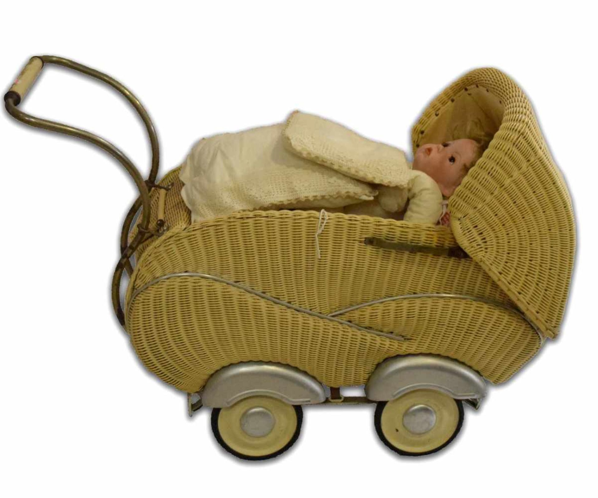 Kinderwagenmit Puppe, beigefarbener Korb, H 60 cm, L 83 cm, 50er Jahre
