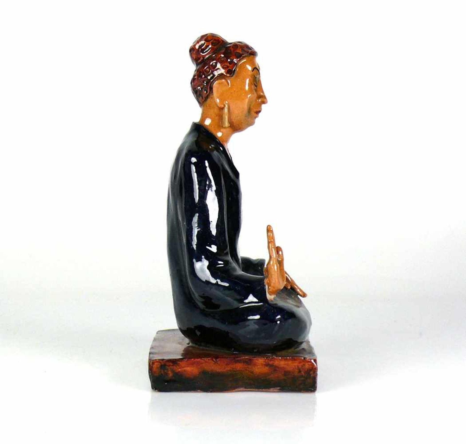 Klaus Messmer-Keramikfigur (Konstanzer Keramiker, 20.Jh.)"Buddha"; farbige Unterglasurbemalung; - Image 4 of 6