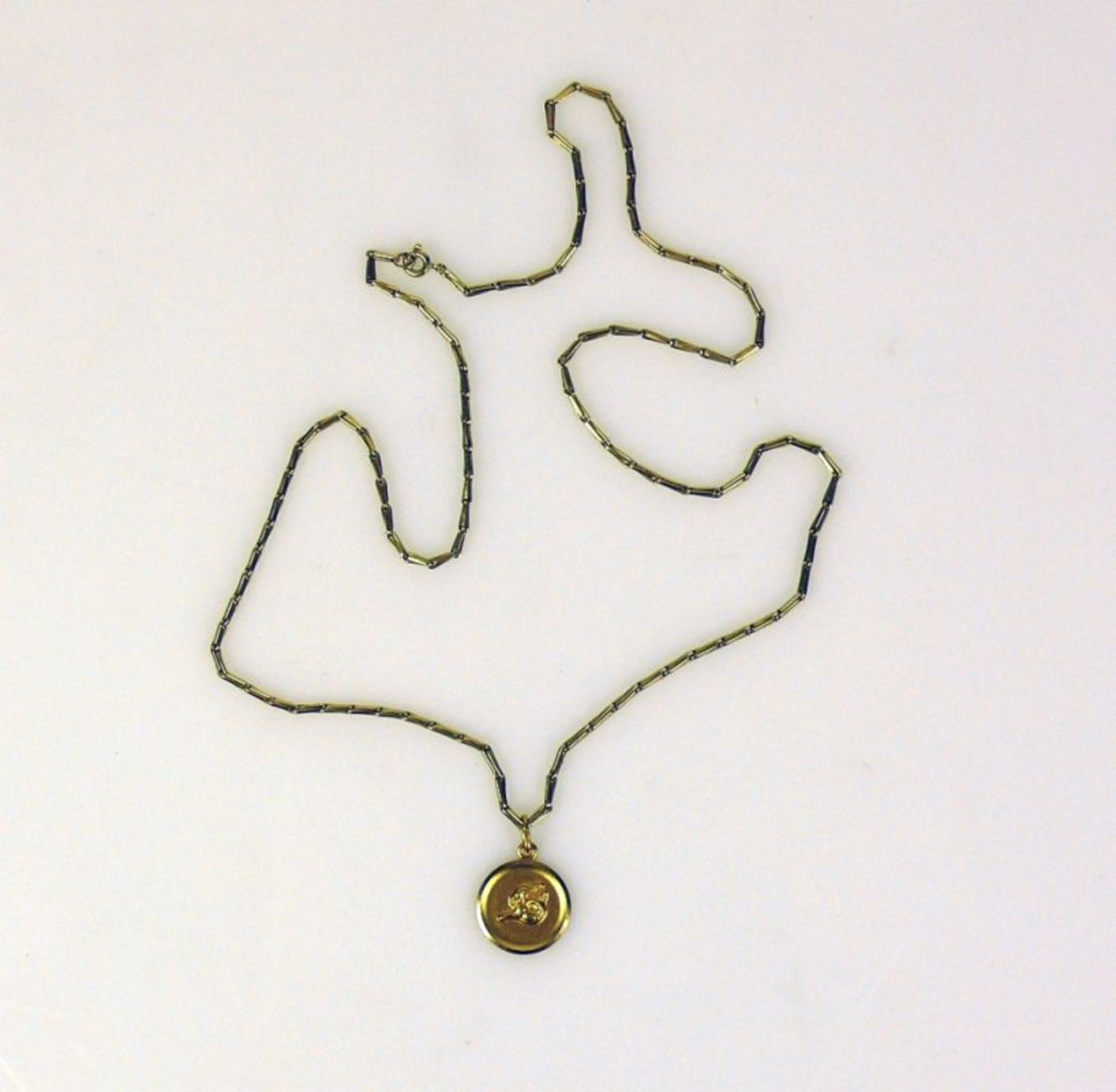 Halskette mit Anhängerje 18ct GG; Kette in Stabform; zus. 13,4g; L: ca. 54 cm