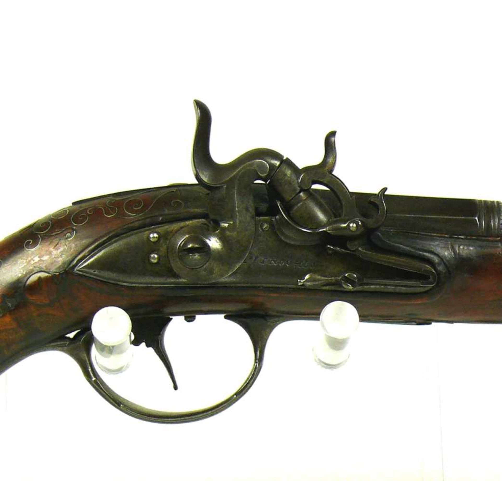 Kleine Pistole (Italien, Ende 18.Jh.)vollgeschäftetes Wurzelholz; Lauf von oktogonal in rund - Image 6 of 16