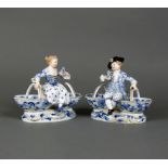 2 figürliche Gewürzschalen (Meissen, 1860 - 1924)Ritz-Nr. 3024; Mann bzw. Frau, jeweils zwischen