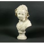 Frauenbüste (um 1900)junge Frau mit gewellten Haaren und Hut; auf Sockel; Alabaster; H: ca. 45cm;