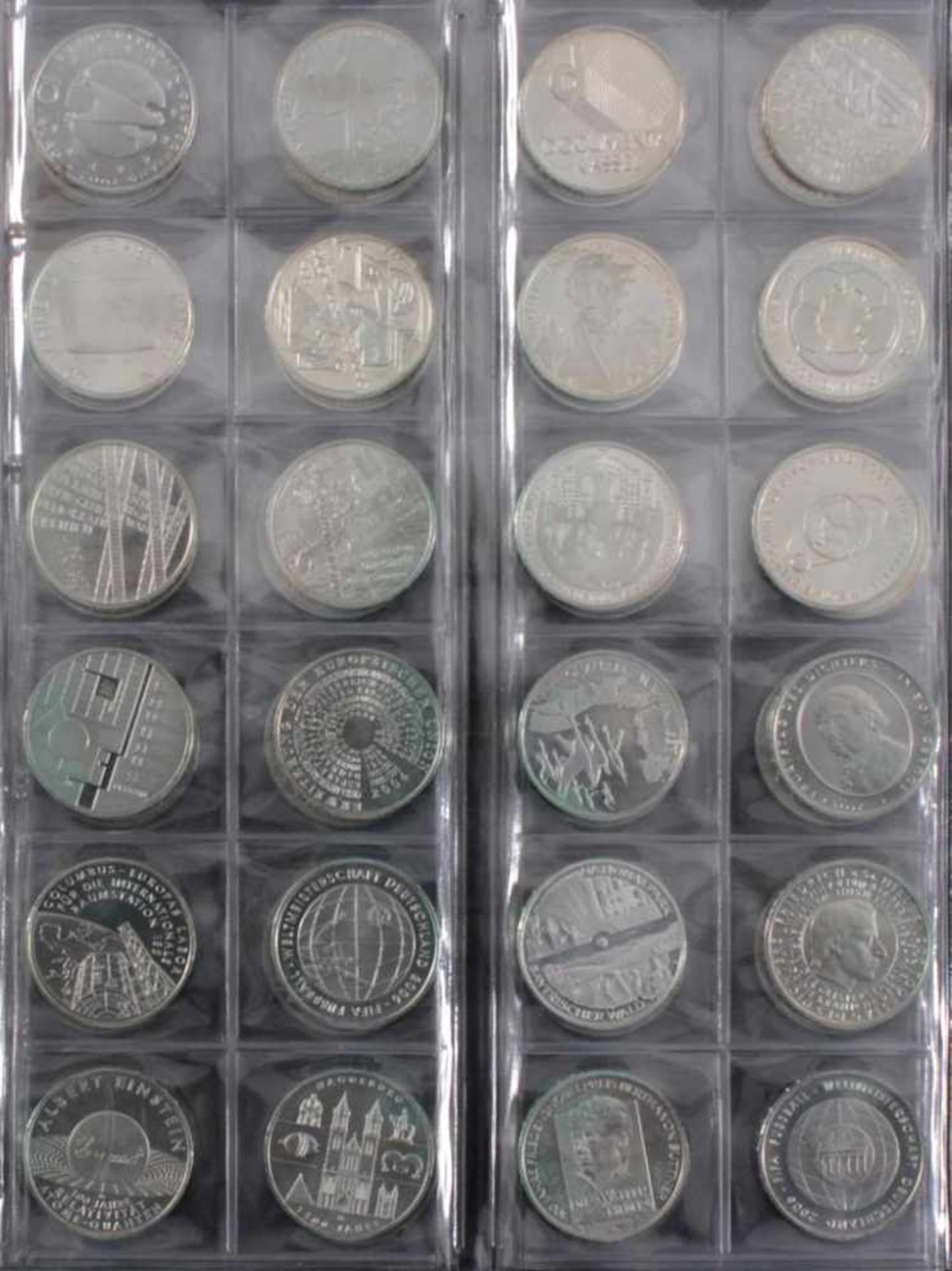 Sammlung Euro-Kurs- und Gedenkmünzen in MünzalbumHauptwert hier die 10 Euro-Gedenkmünzen ab 2002 ( - Image 5 of 8