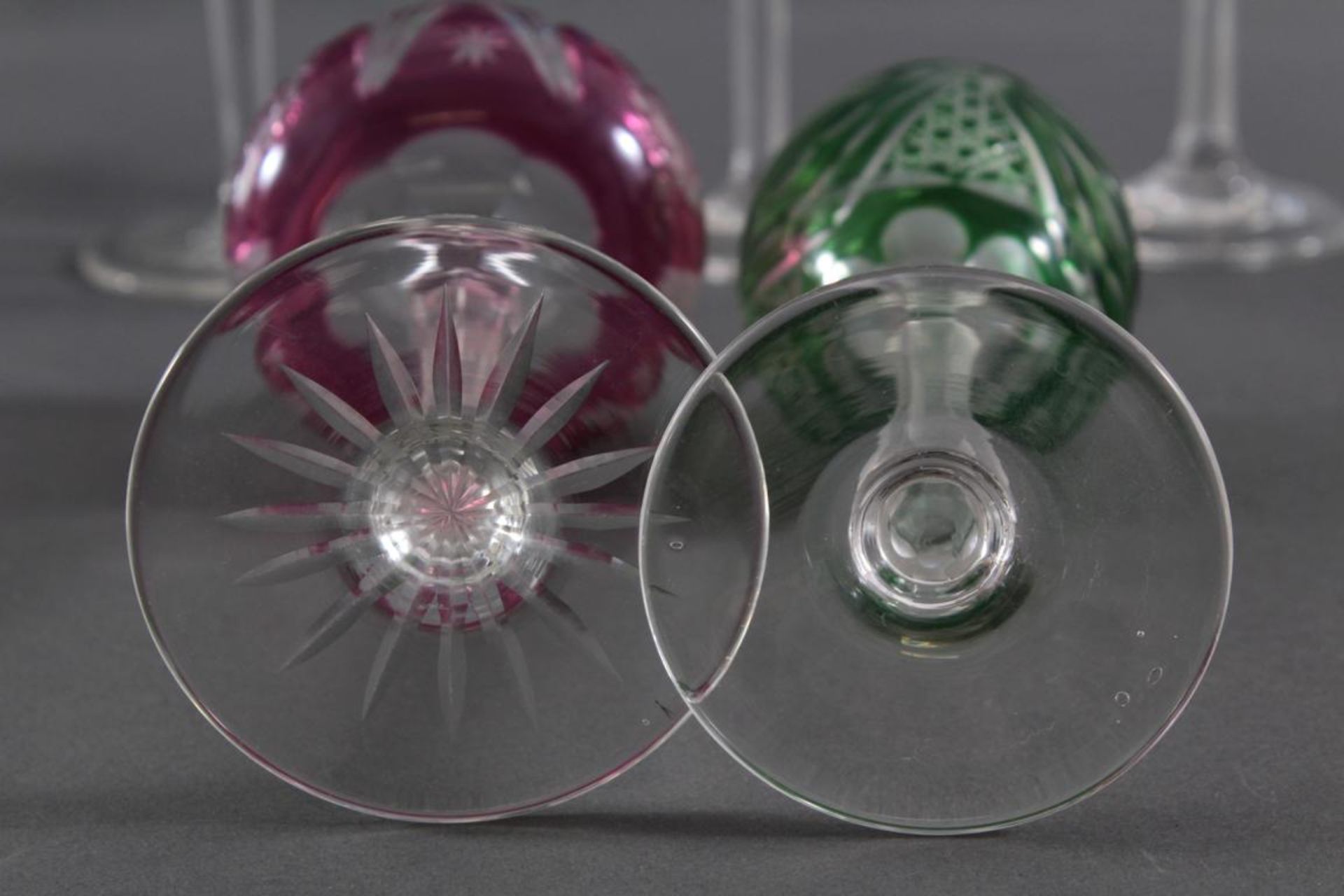 8 KristallrömerBleikristall mit verschiedenfarbiger Kuppa, unterschiedliche Formen, geschliffen - Image 4 of 4