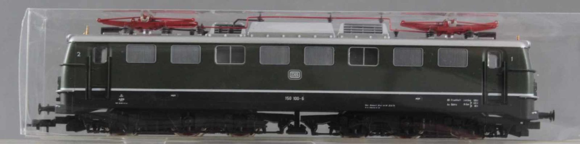 Roco H0 E-Lok 150 100-6 mit 6 Fleischmann GüterwaggonsModellnummer der Waggons 5366, 5215, 85 - Image 2 of 2