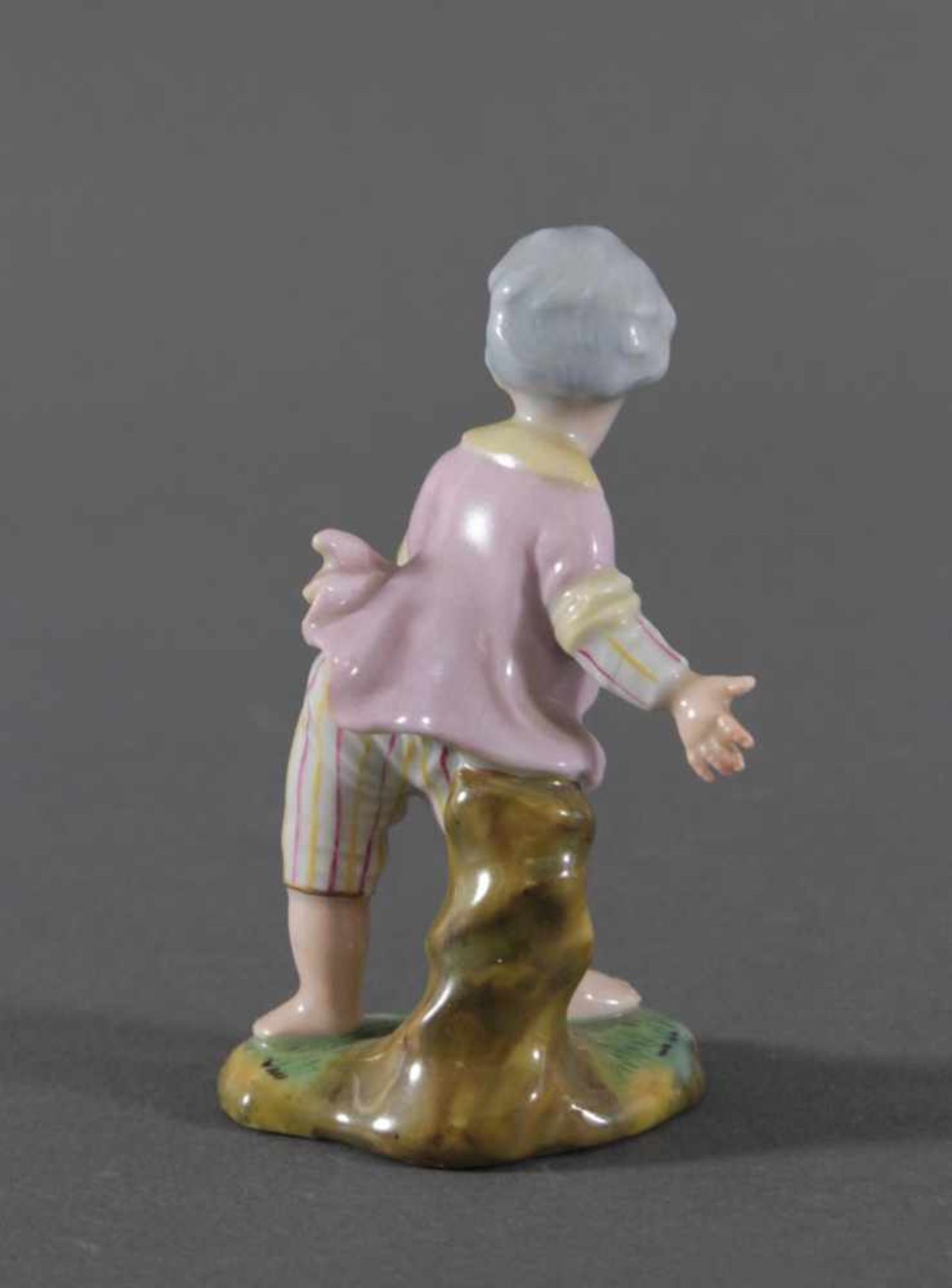 Porzellanfigur, Höchster Porzellanmanufaktur, "Junge"Porzellan, Entwurf: Johann Peter Melchior, - Bild 5 aus 7