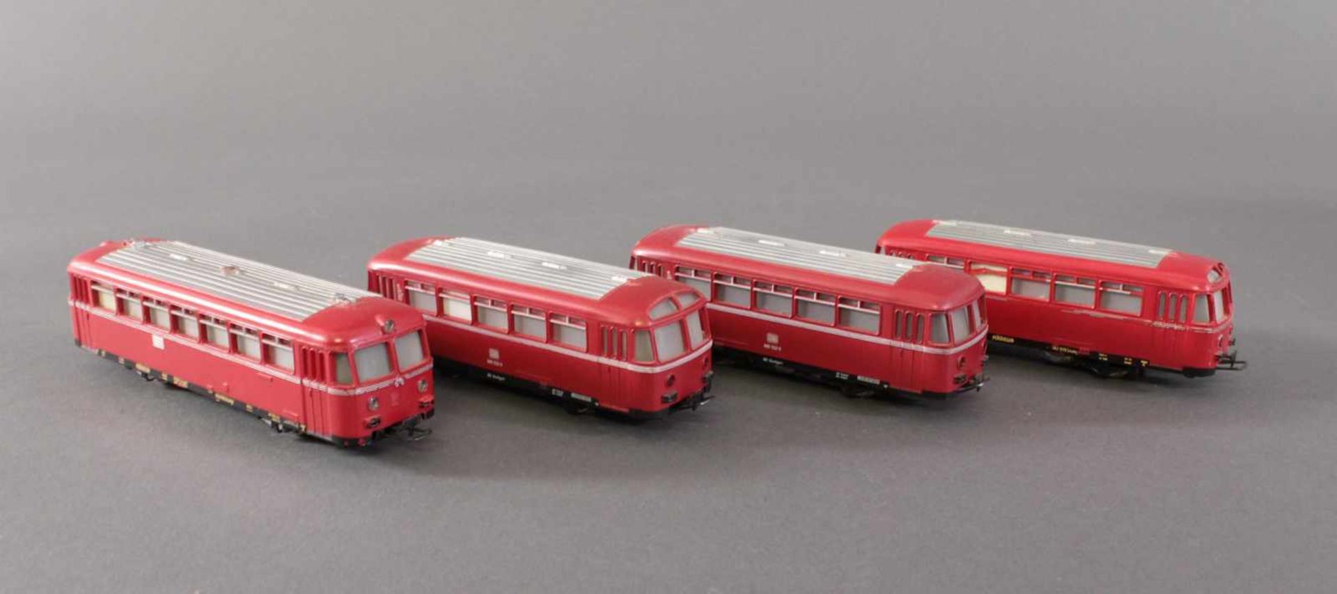 Märklin Schienenbuss mit 3 Beiwagen Spur H04-teilig in rot