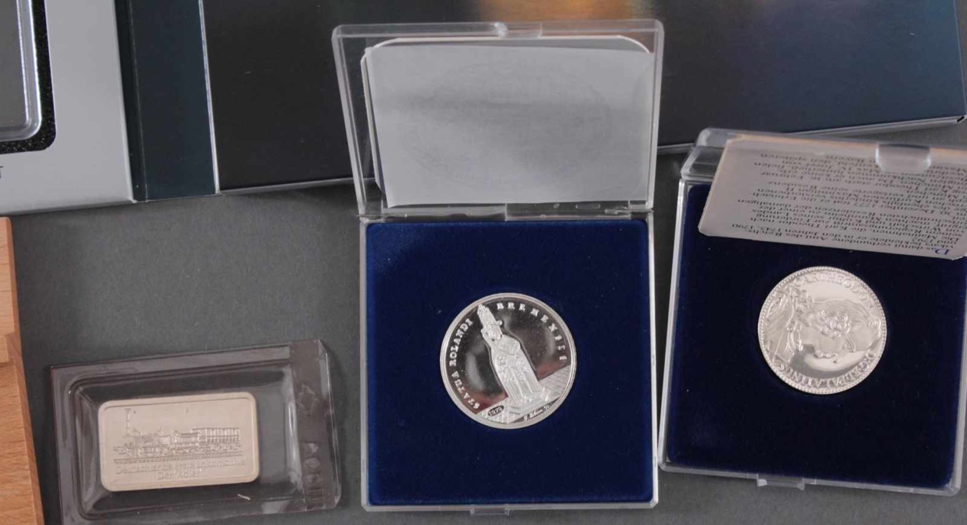 Münzsammlung alle WeltKonvolut von meist modernen Silbermünzen und Medaillen. Dabei 25 Jahre - Bild 3 aus 4