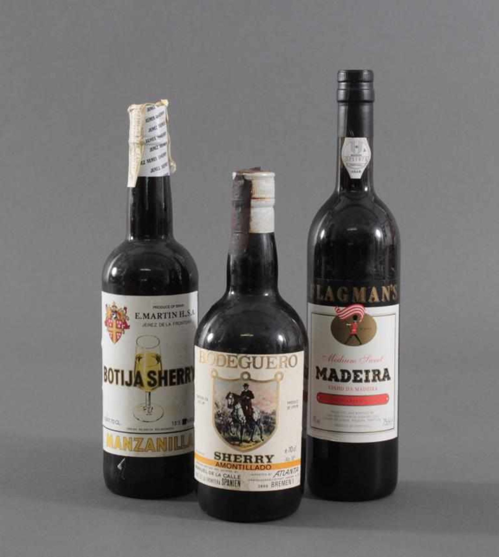 3 Flaschen, Madeira und Sherry1 Flasche Flagmans Medium Sweet Madeira, 75 cl., 19% vol., Nr.