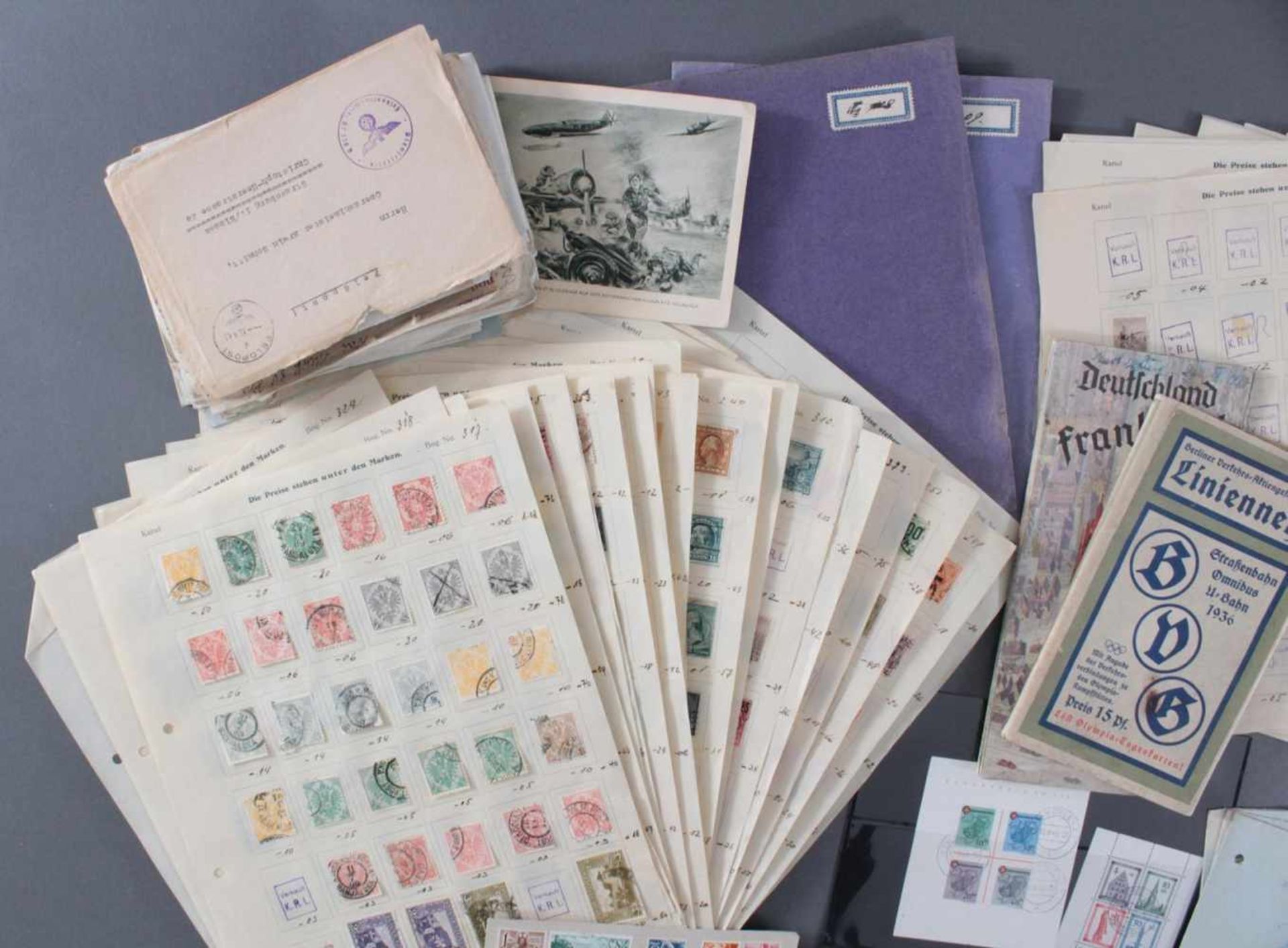 Marken, Belege und PapierBriefmarken auf Verkaufszetteln mit Falz aufgebracht. Hierbei Deutsches - Bild 4 aus 6