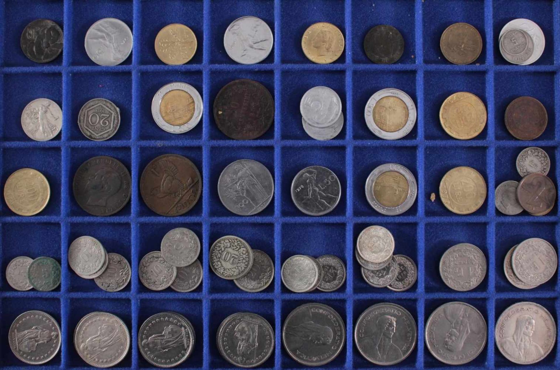 Alle Welt, Münzsammlung in mehreren Münzkasetten29 DM Münzen, ab 1 Pfennig bis 5 Mark, teilweise - Image 7 of 8