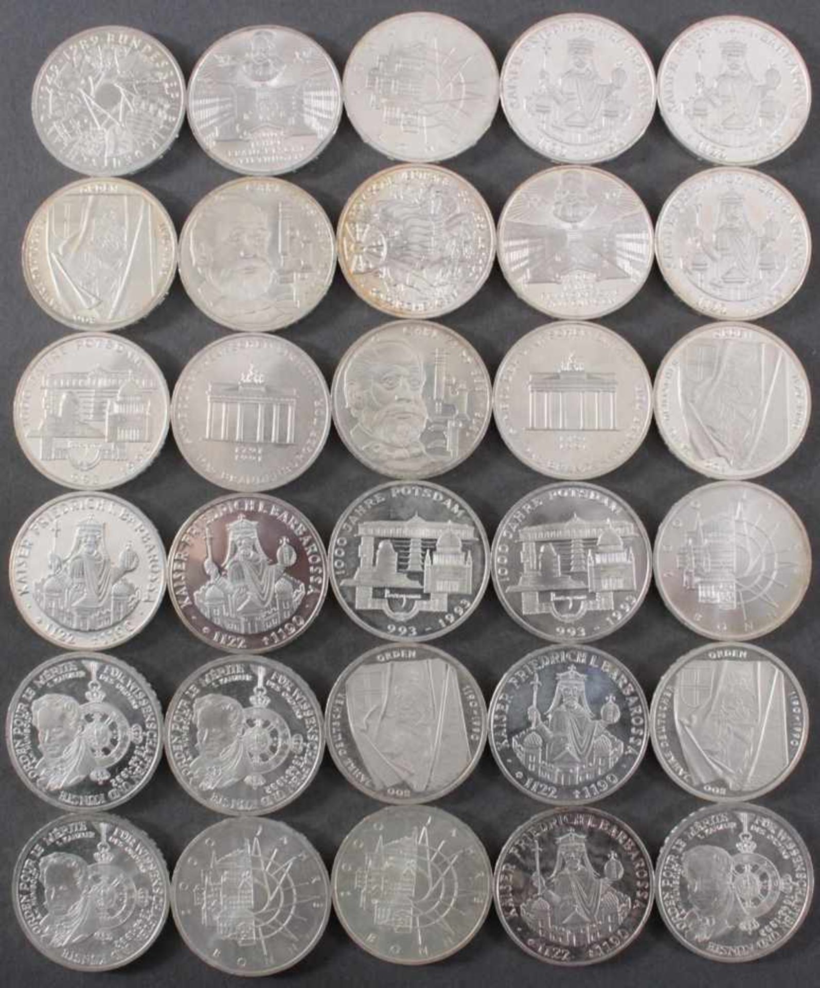 BRD, 10 DM Gedenkmünzen, 30 StückIn unterschiedlicher Erhaltung