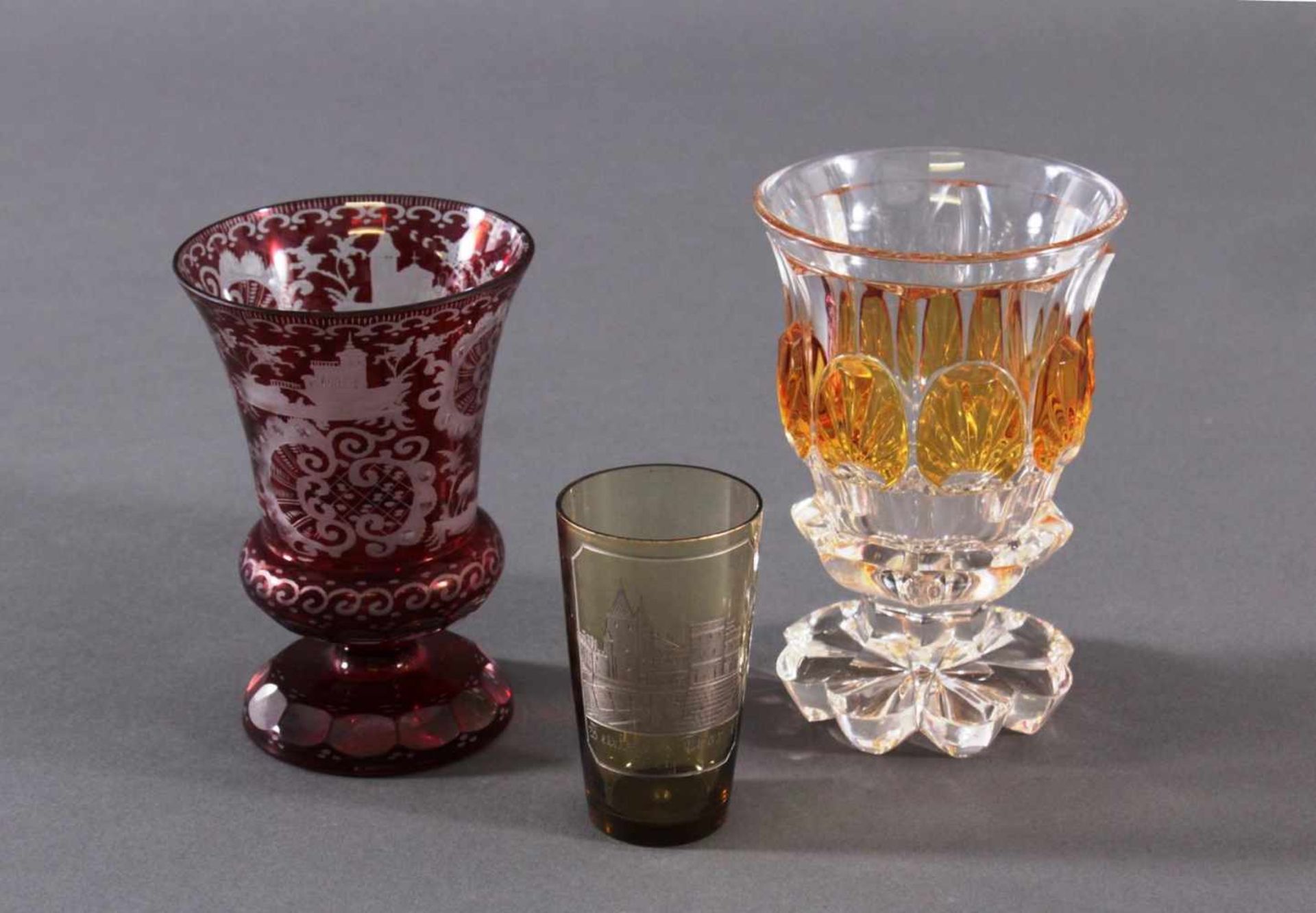 2 Pokalgläser und 1 Andenkenglas um 1900Klarglas mit partieller Farbeinschmelzung, mundgeblasen - Image 2 of 6