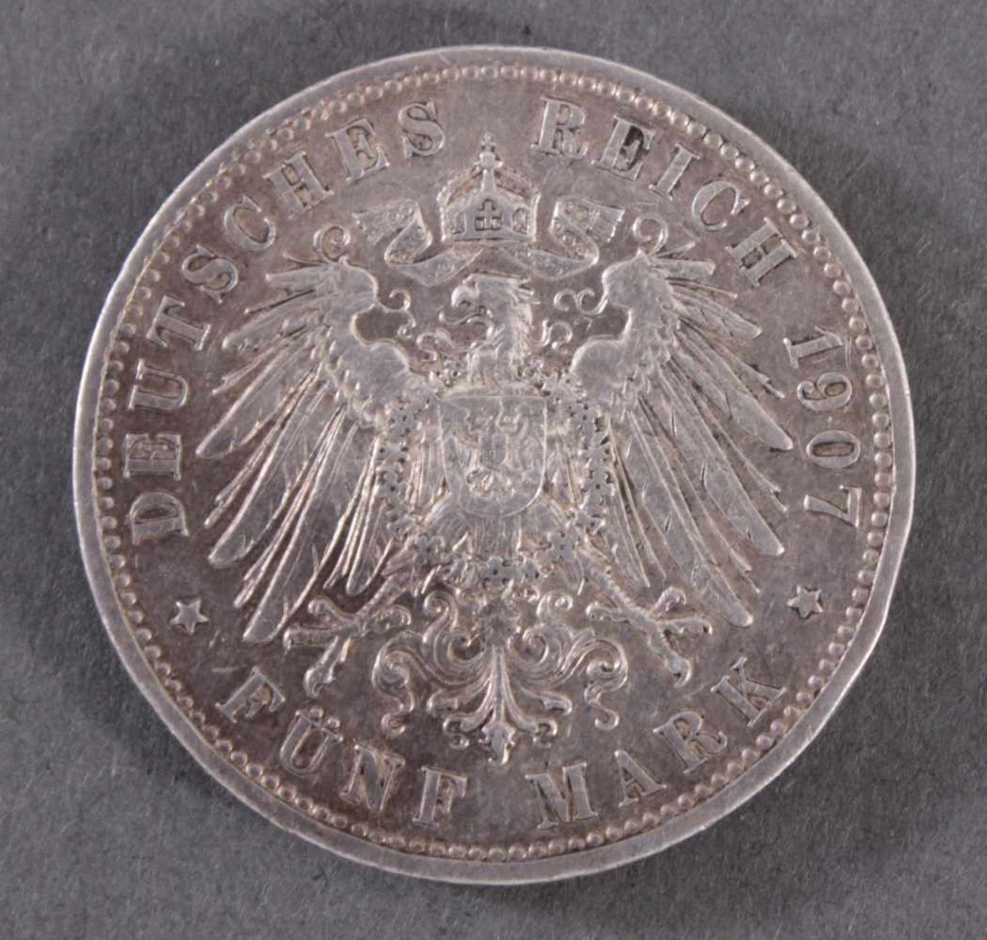 5 Mark Kaiserreich, Sachsen Friedrich August III 1907 E in vorzüglichJäger 136, Silber - Bild 2 aus 2