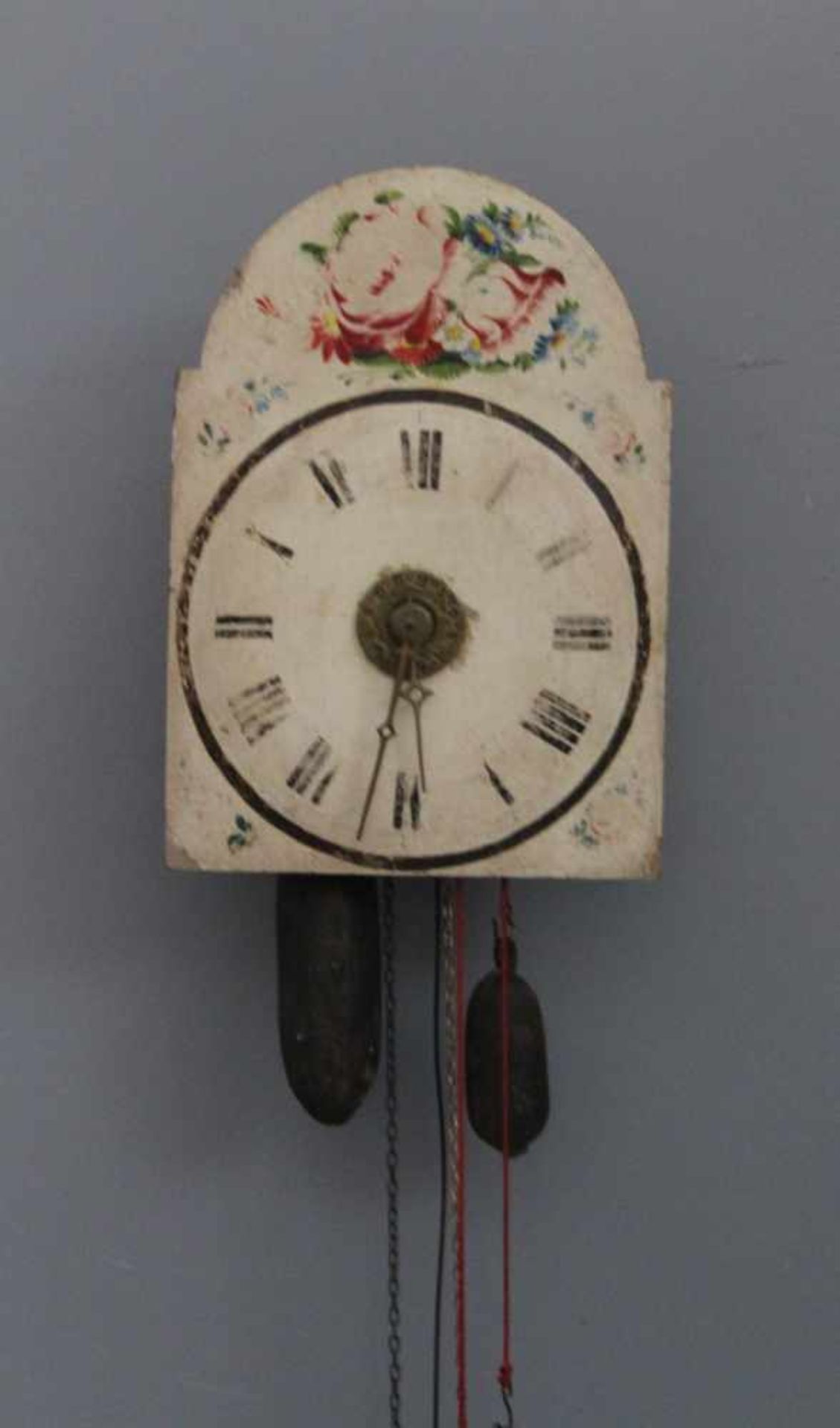Schwarzwälder Bogenschilduhr mit Uhrzeitansage 19. Jh.Schlag auf Glocke und Tonfeder, bemaltes - Image 2 of 2