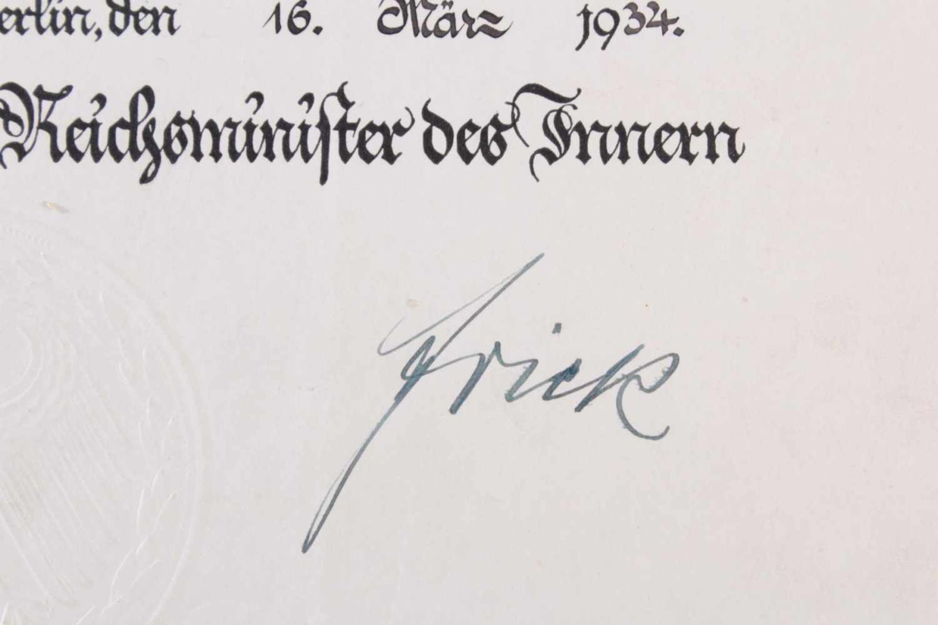 Urkunde mit Autograph Wilhelm FrickErnennungsurkunde zum Regierungsinspektor vom 16. März - Bild 2 aus 3