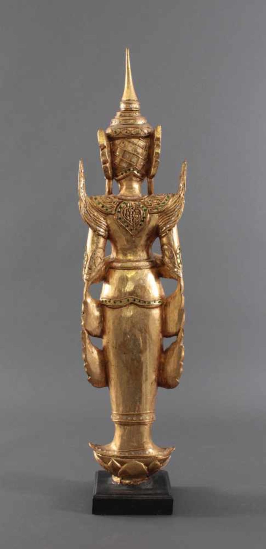 Thailändische Tempelwächter aus der 2. Hälfte des 20. JahrhundertsAus dem Vollholz geschnitzt, - Bild 2 aus 2