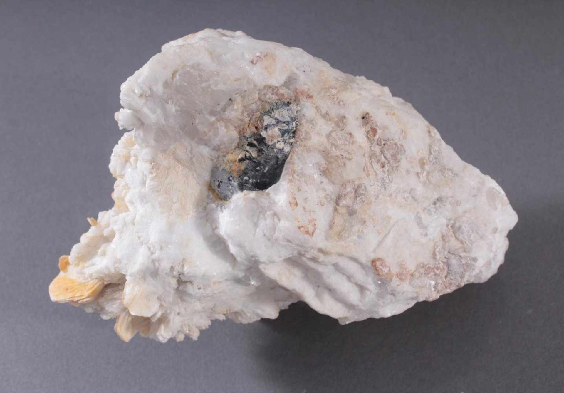 Herderite Albit-Quarz, Skardu, Pakistan/GilgitSelten, ca. 9 x 14 x 11 cm, ca. 1,05 Kg - Bild 4 aus 4