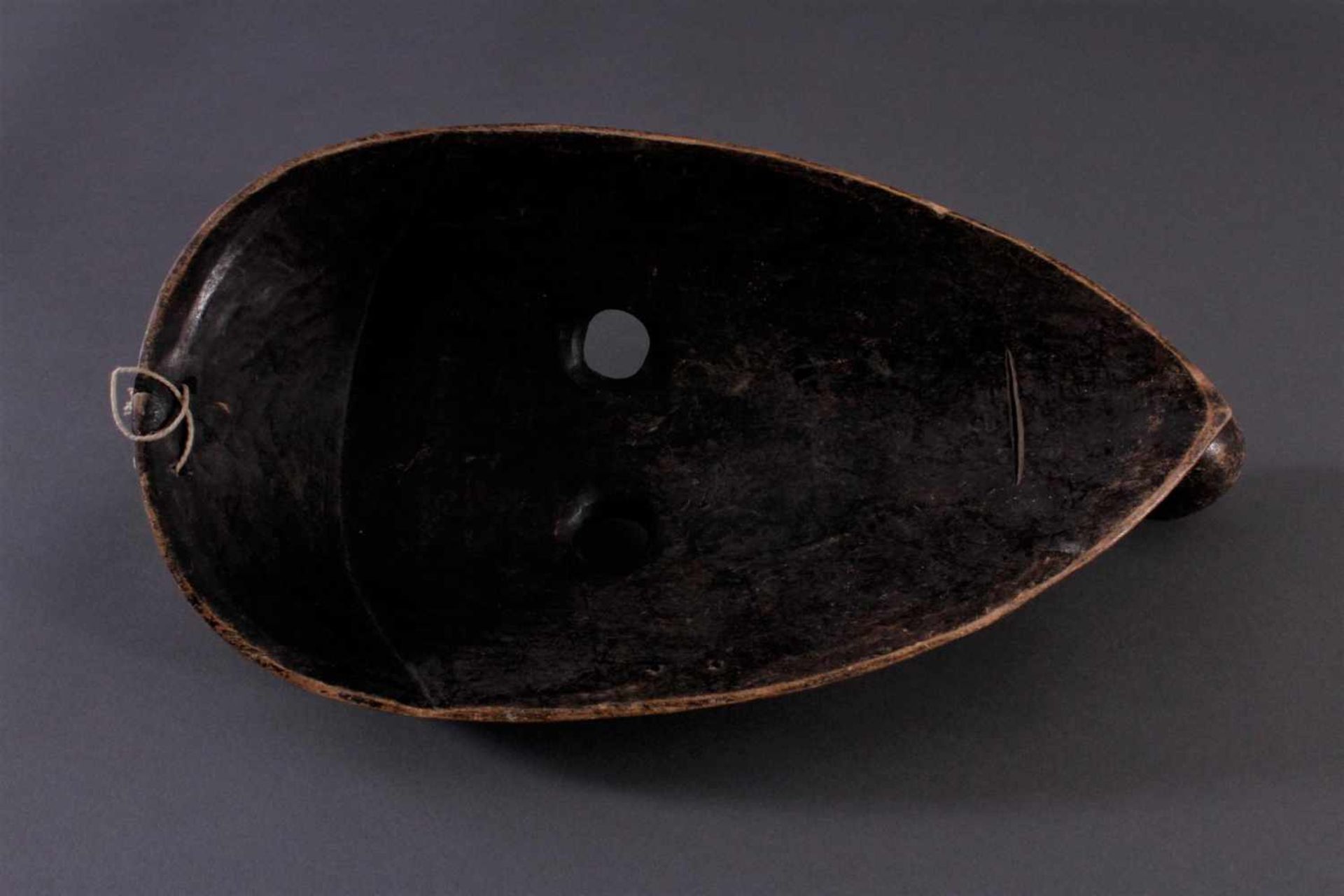 Antike Holzmaske, DanHolz, geschnitzt, "Raucher-Pfeife", bunt bemalt, Länge ca. 43 cm- - -20.00 % - Image 4 of 4