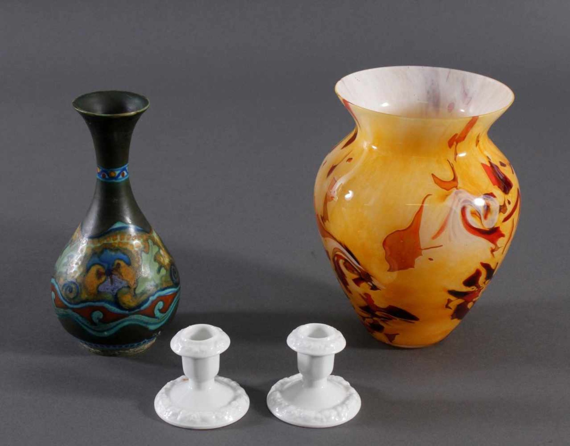 Posten Glas-Porzellan/Keramik4 Teile. 2 kleine Rosenthal Kerzenhalter, Dekor "Maria Weiß", ca. 6 - Bild 2 aus 3