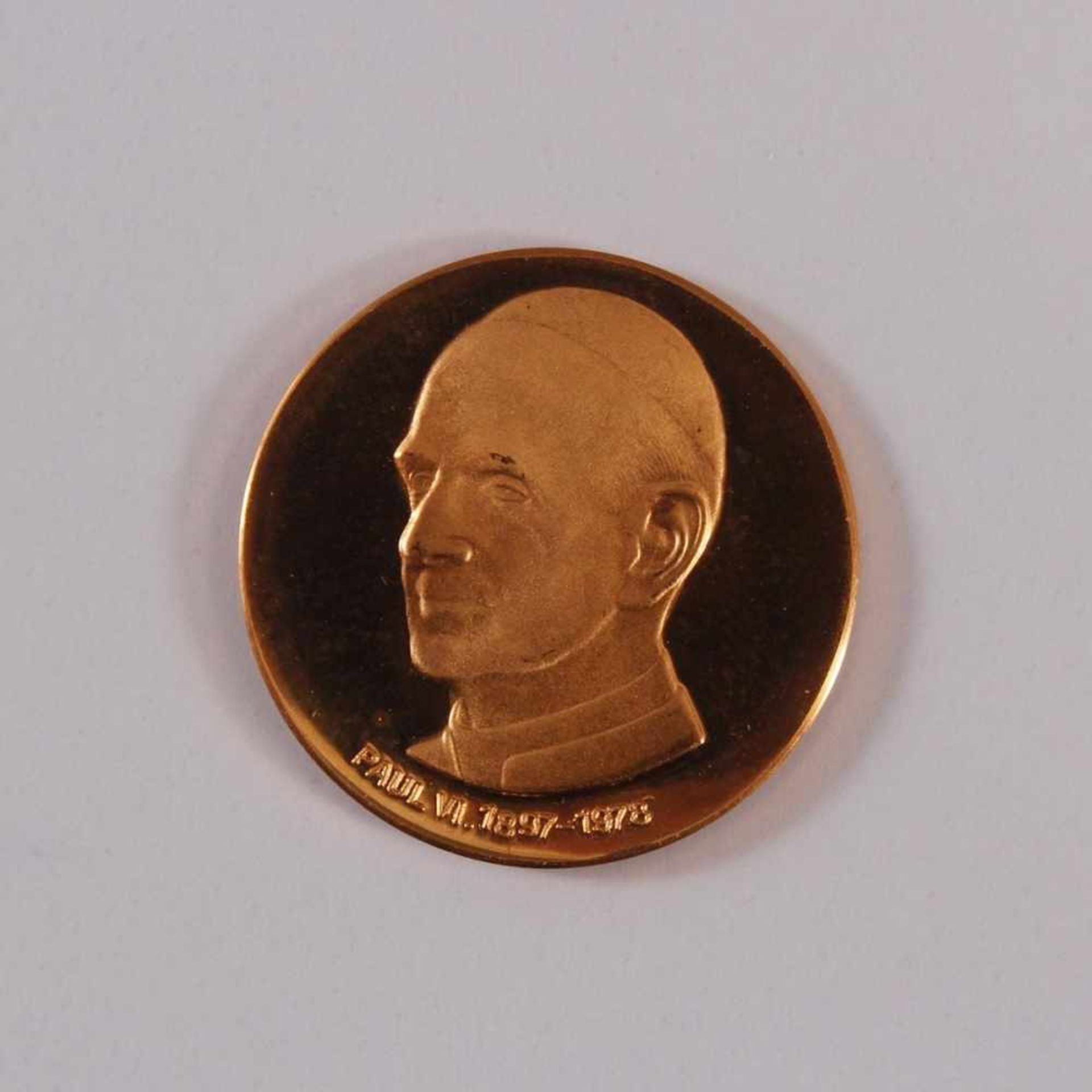 Goldemedaille Paul VI. 1897 - 1978900er Gold, D-2 cm. 3,45 g.- - -20.00 % buyer's premium on the