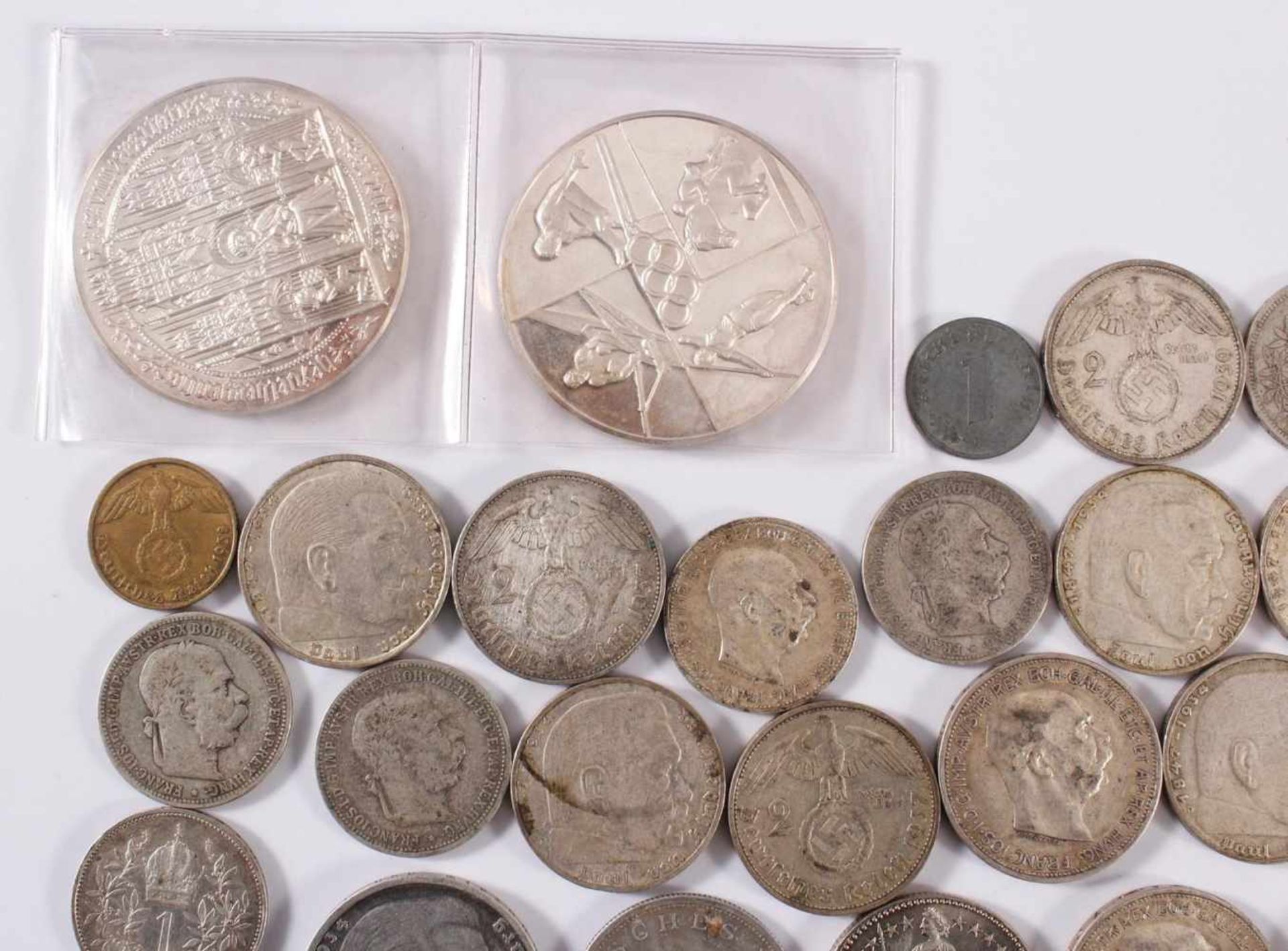 Kleine Sammlung Münzen13 x 5 Mark Hindenburg und Katharinenkirche. 20 x 2 Reichsmark. 7x 1 Corona - Bild 2 aus 7