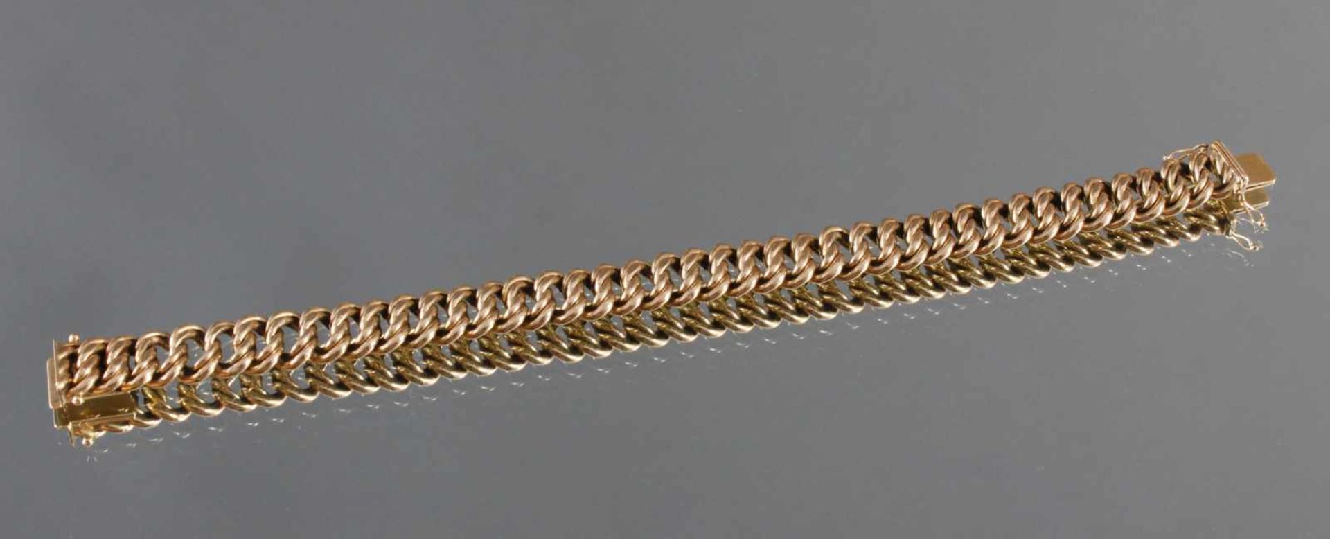 Damenarmband aus 14 Karat GelbgoldAn der Schließe punziert 585, ca Länge 21 cm, 27 g.- - -20.00 % - Bild 2 aus 2