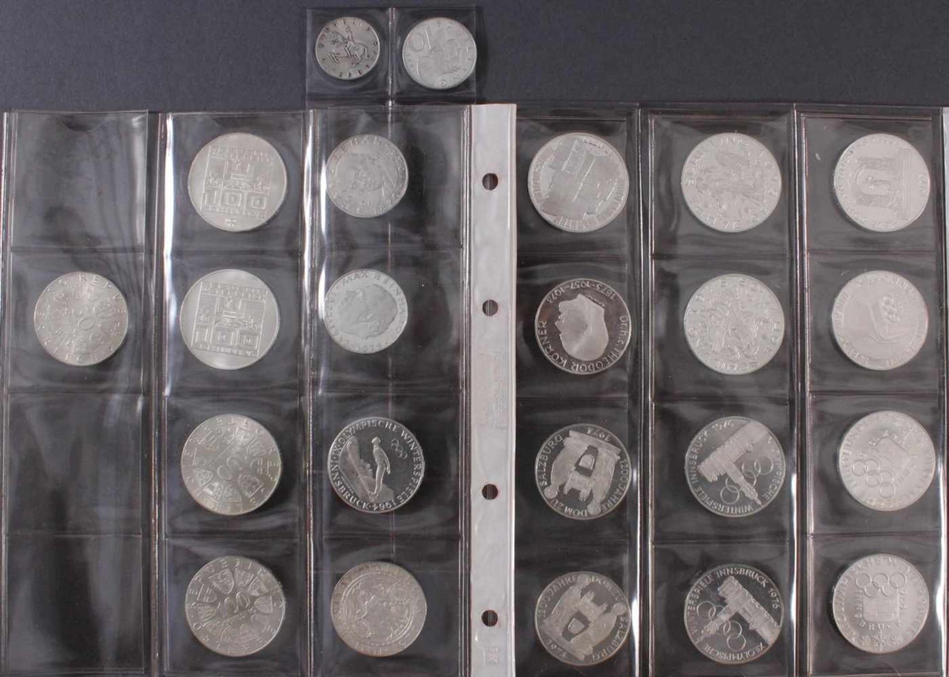 Ungarische Münzen und SilbermünzenFast 50 Stück, dabei viel Silber. Forint, Pengö, Korona... Teils - Bild 10 aus 12