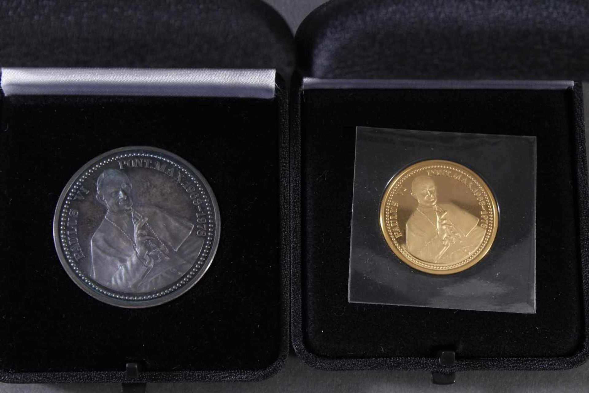 Die Papst Paul VI. Gedenkmedaillen in Silber und GoldGoldmedaille, 999er Gold, D-2,6 cm, 8 g. - Bild 2 aus 4