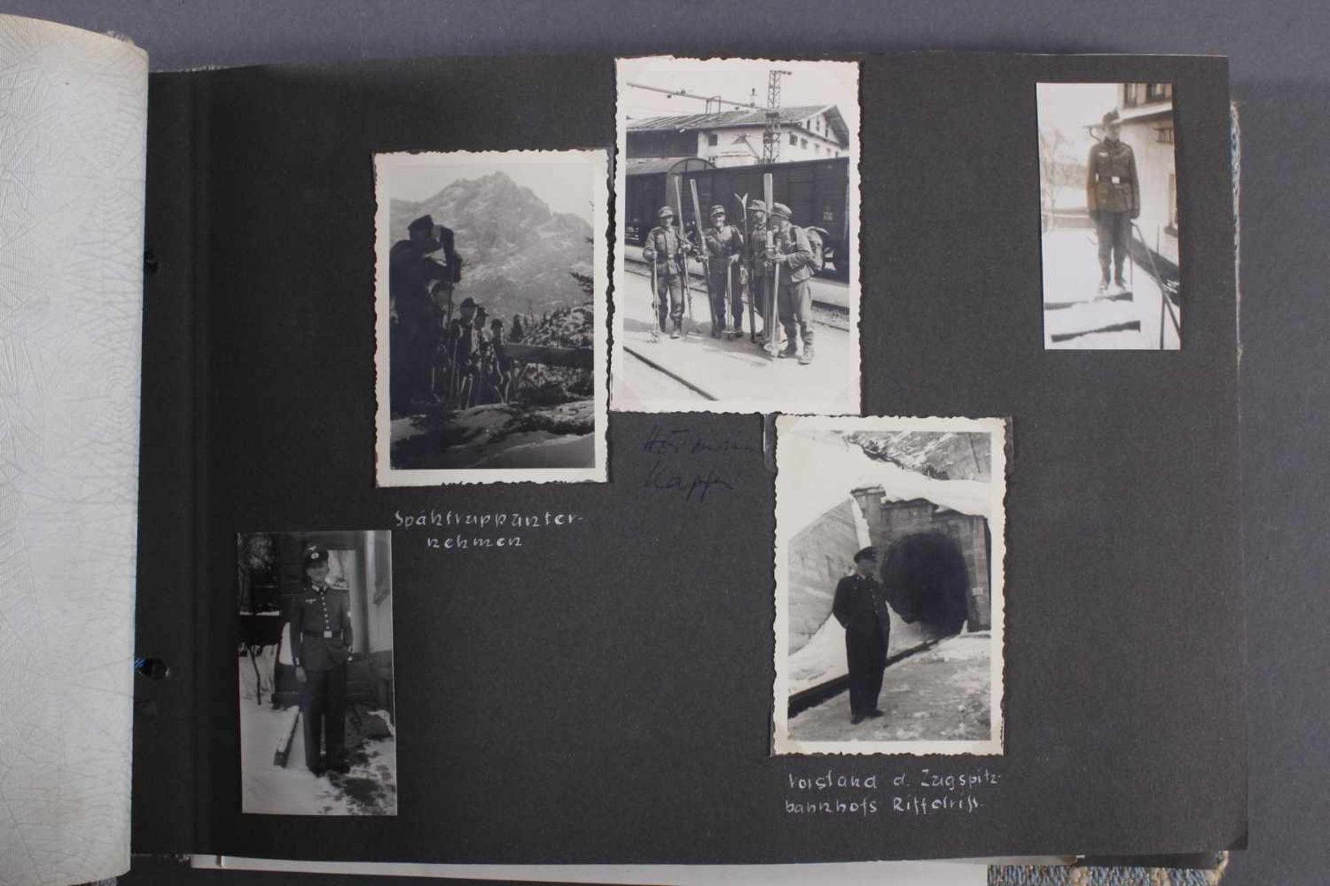 2. WK. Privates Fotoalbum eines Soldaten der 1. GebirgsdivisionMit unzähligen Privataufnahmen von - Image 5 of 9