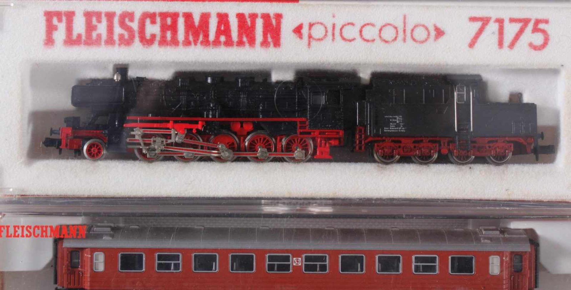Fleischmann E-Lok Piccolo 7175 mit 4 PersonenwaggonsModellnummer der Waggons, 8170, 8171, 8172 und - Bild 2 aus 2