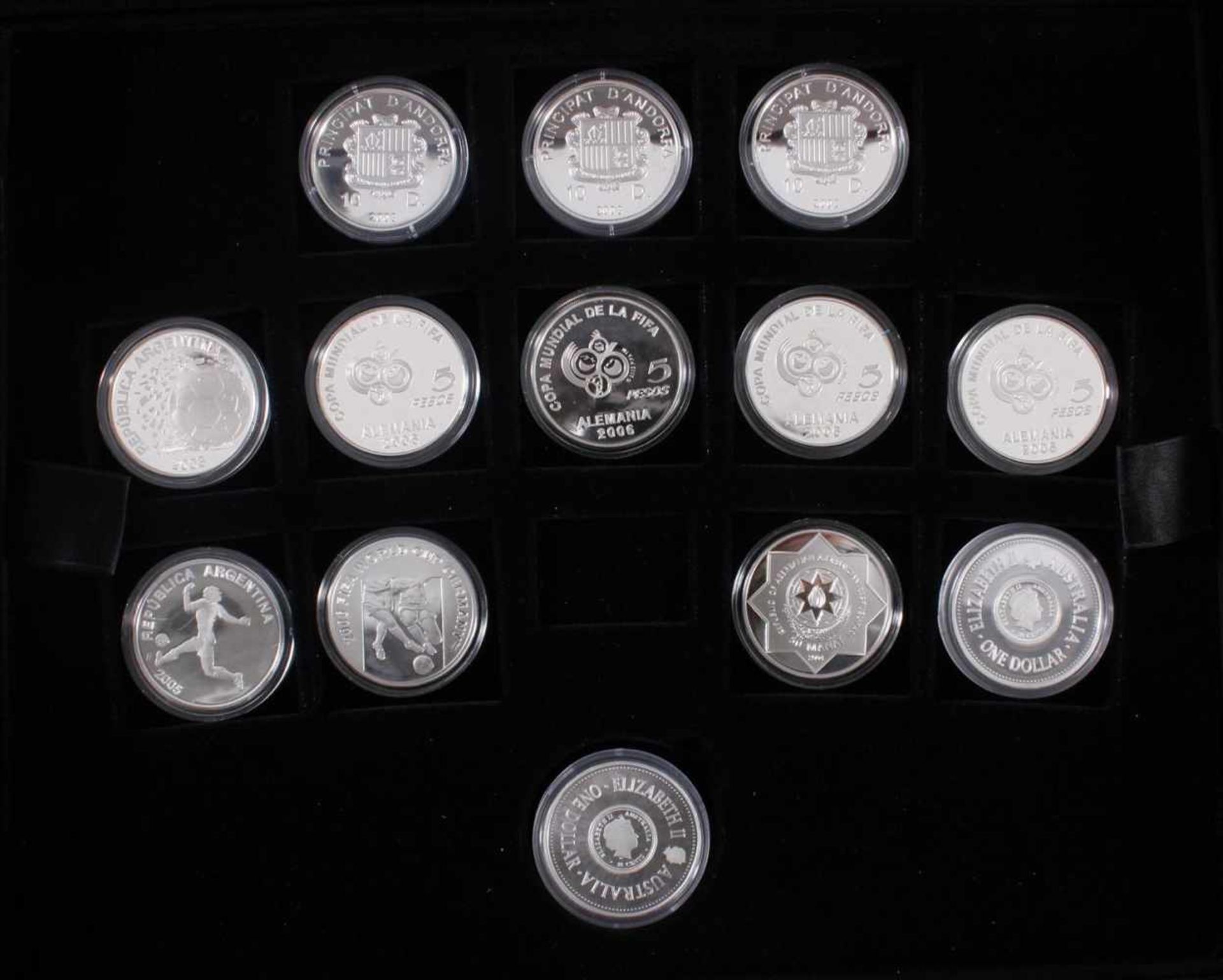 Die offiziellen Silber-Gedenkmünzen der Fifa Fußballweltmeisterschaft Deutschland 2006Alle in PP, - Bild 6 aus 7