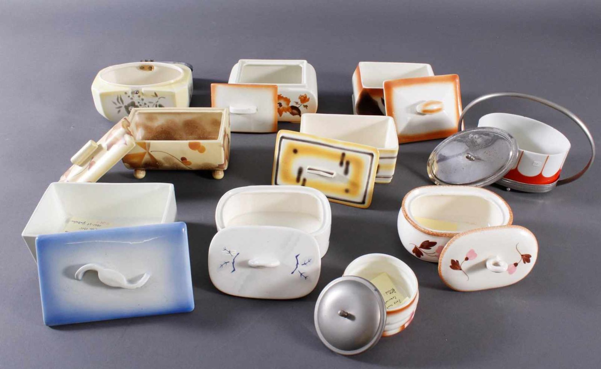10 Keramik Gebäck- / AufbewahrungsdosenUnterschiedliche Hersteller. Farbige Dosen, jeweils mit - Image 4 of 6