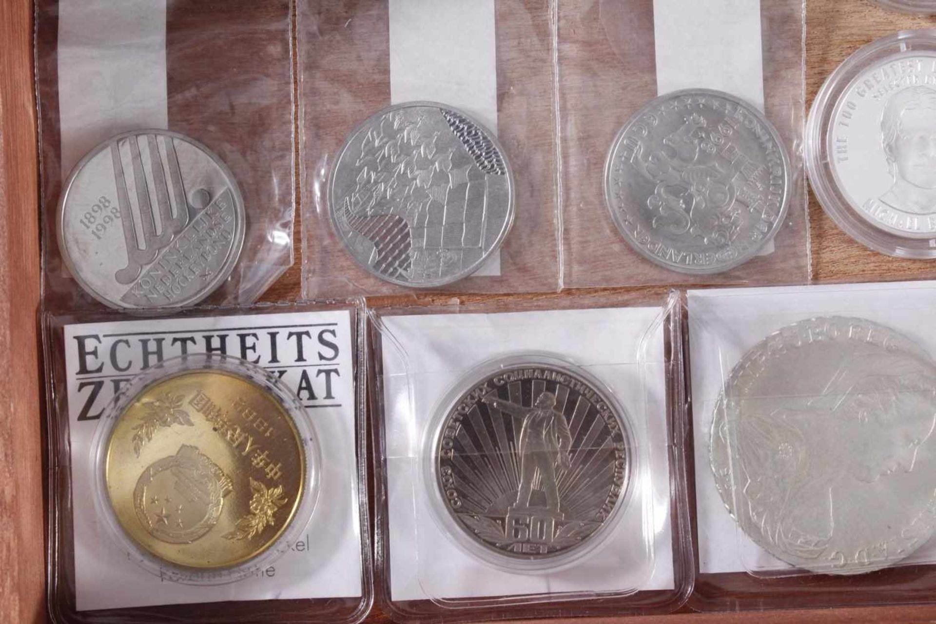 Sammlung Münzen und Medaillen1 1/2 Euro, 900er Silber, 22 g. 1 1/2 Euro Frankreich 2006, Silber - Bild 3 aus 5