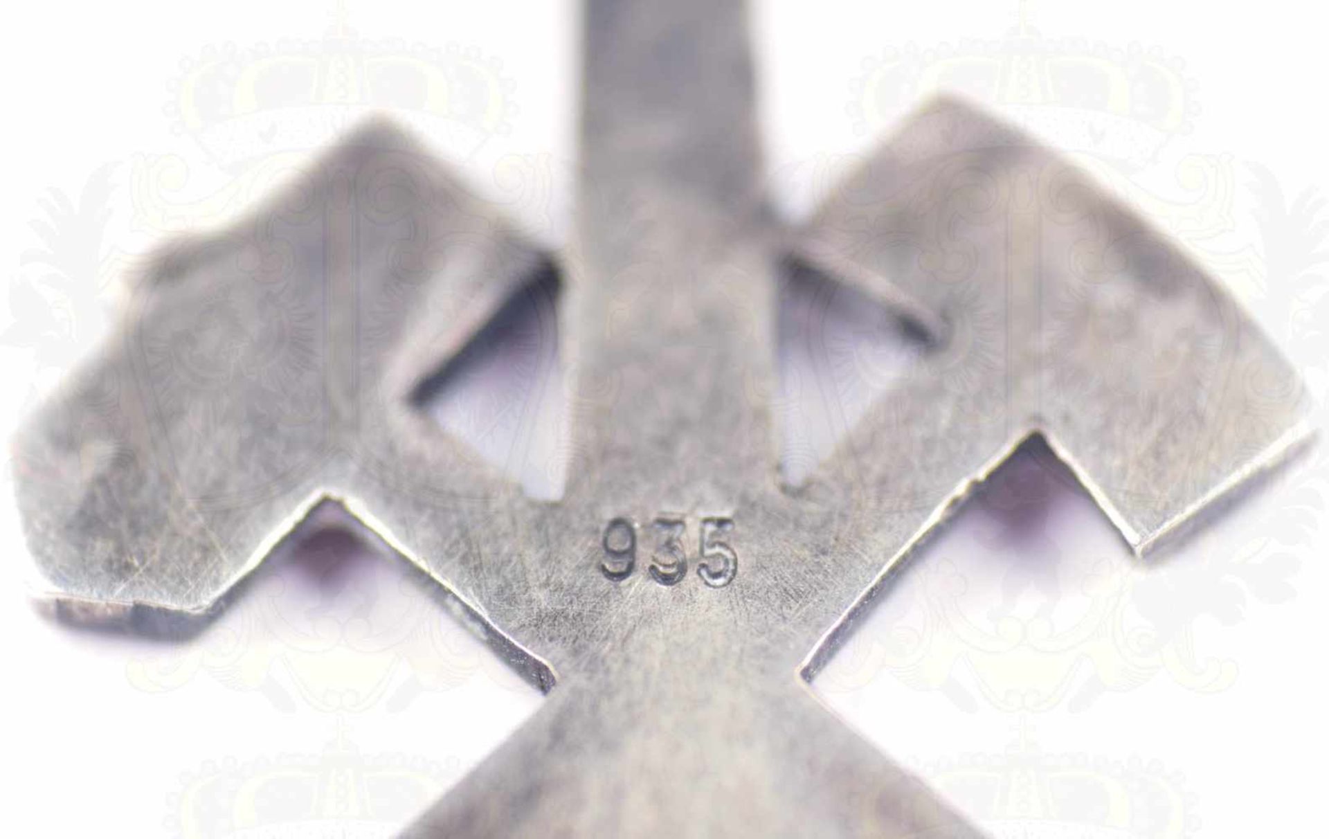 GAU-EHRENZEICHEN ESSEN, Silber/punziert „935“, an entspechender Nadel m. Sicherung, 5gr., 39,5x19, - Bild 4 aus 4
