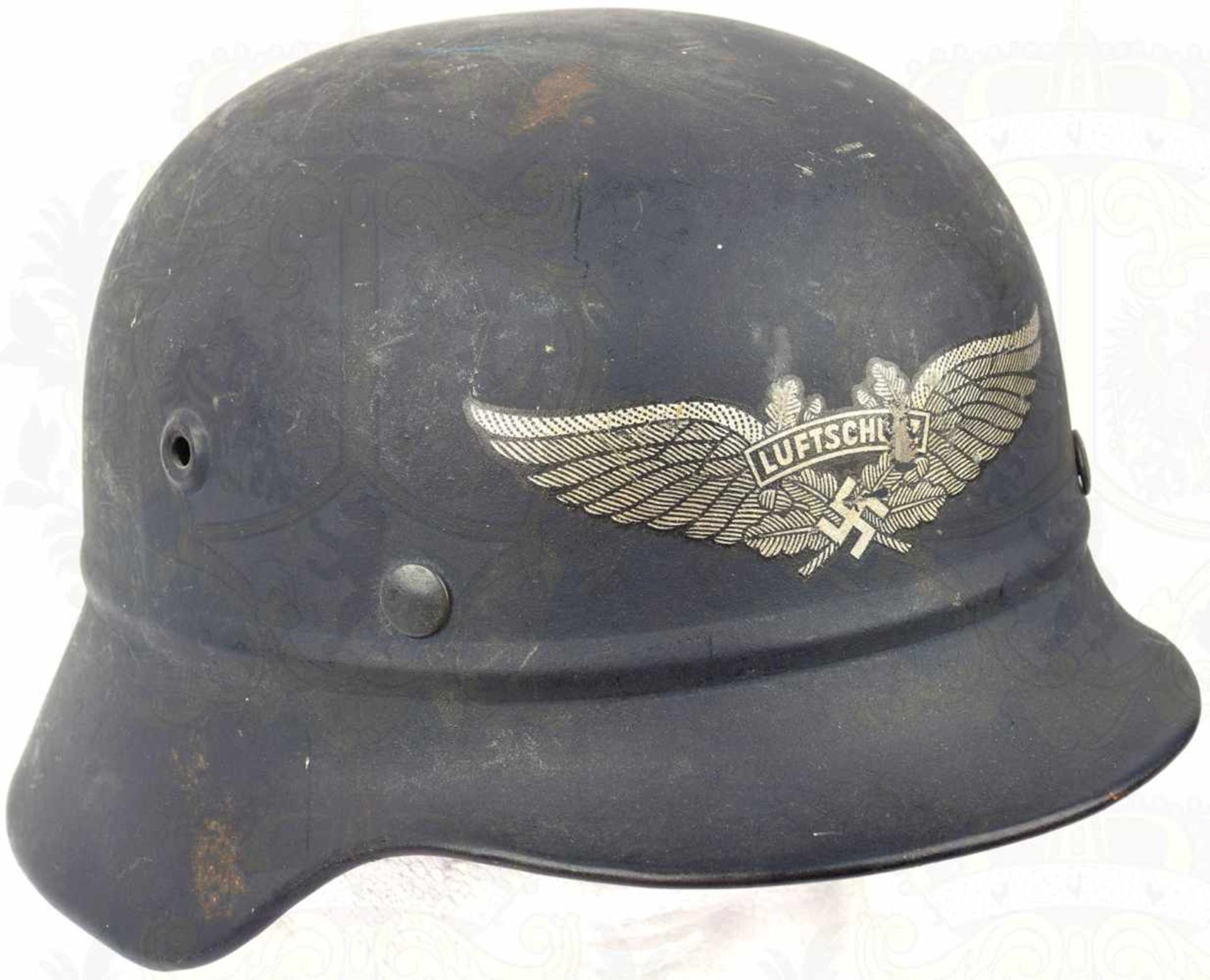 LUFTSCHUTZ-STAHLHELM, Form ähnlich Stahlhelm 35/40, einteilige Fertigung, Herst. „SE64“ ( - Bild 2 aus 3