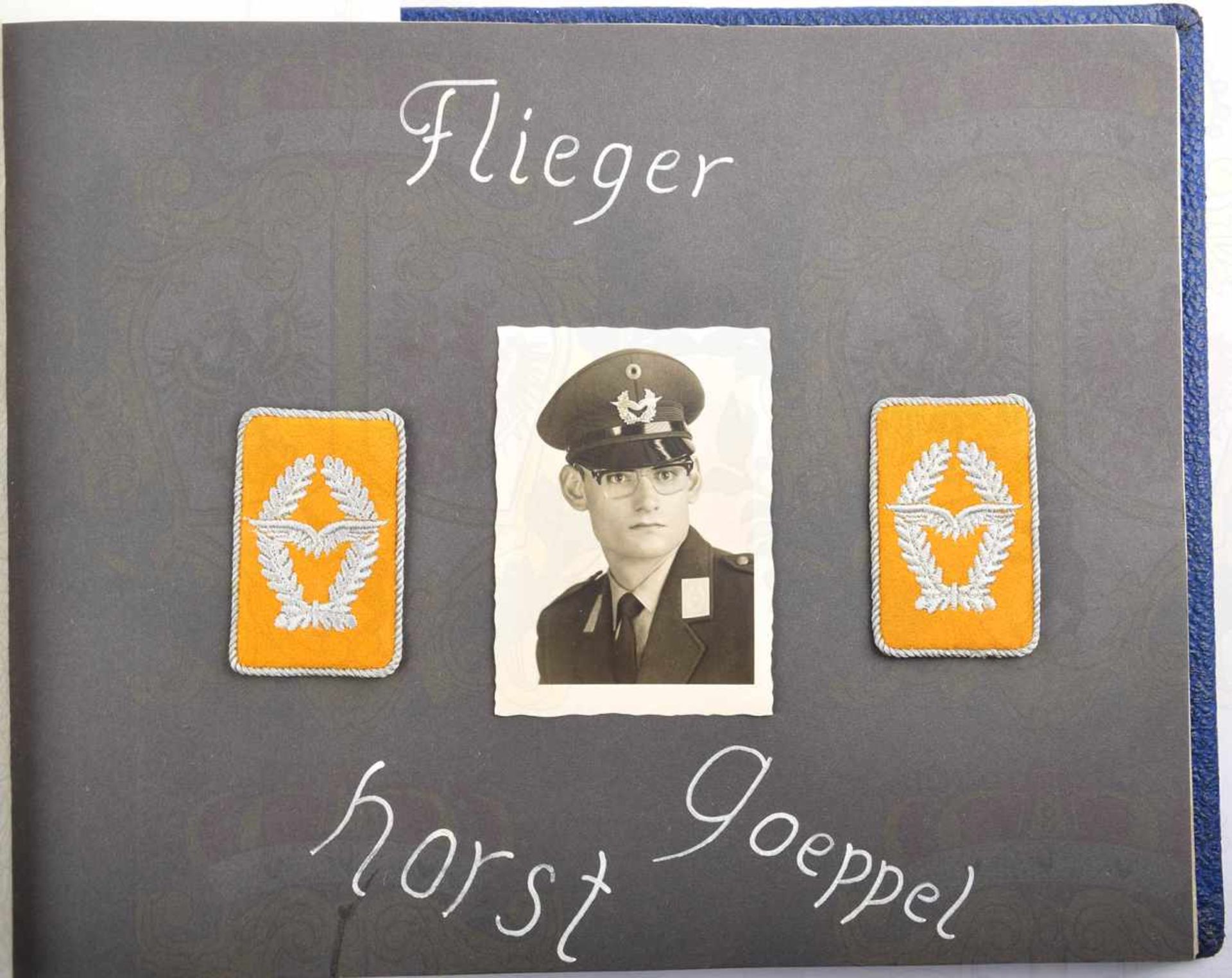 FOTOALBUM EINES FLIEGERS, ca. 60 Fotos u. 3 Foto-AK, 1962, Truppenstandort Hammelburg, Fahneneid, - Bild 3 aus 5