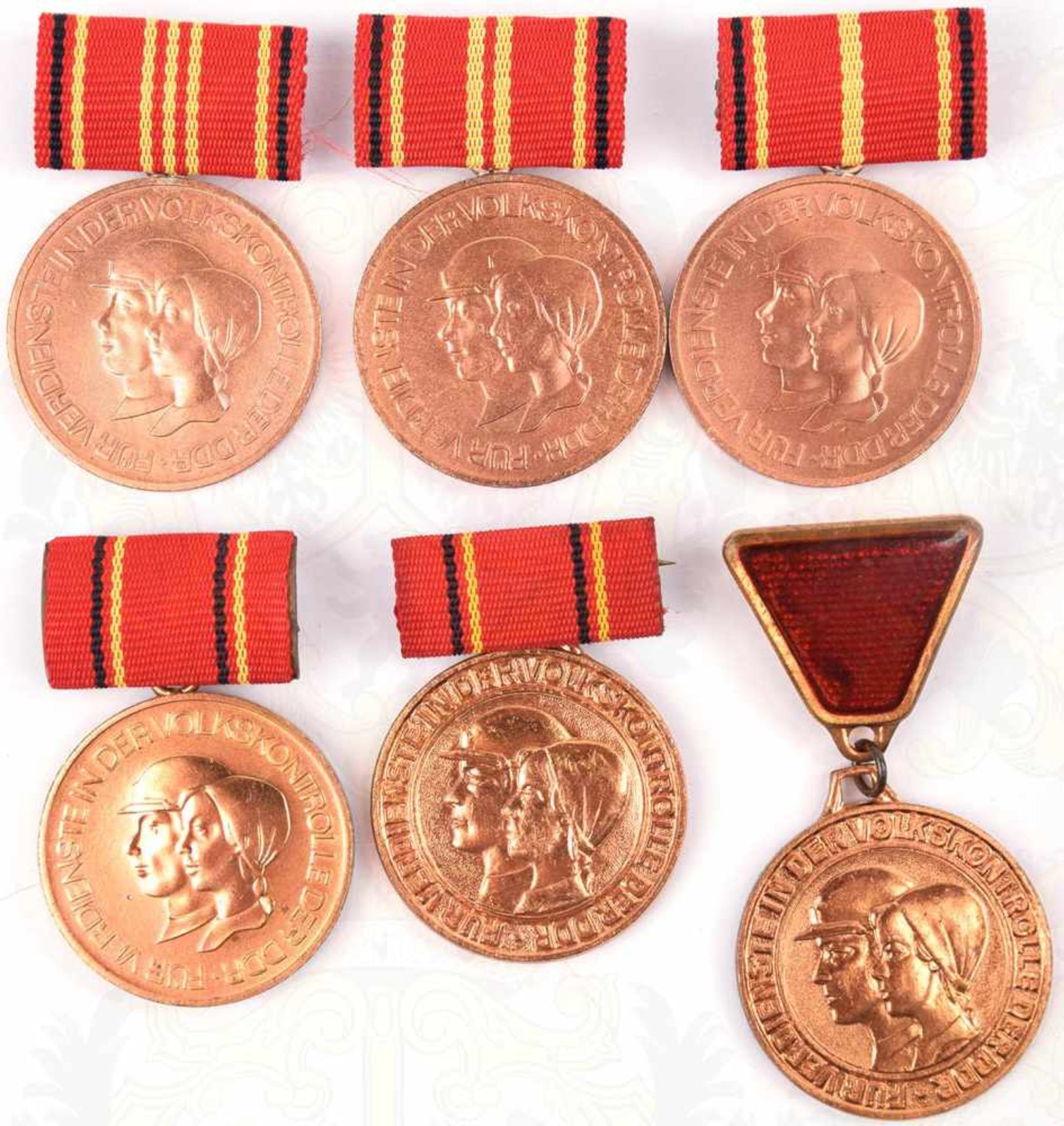6 MEDAILLEN VOLKSKONTROLLE, 3 Ehrennadeln, 3 Medaillen für Treue Dienste, Stufen I/II/III,
