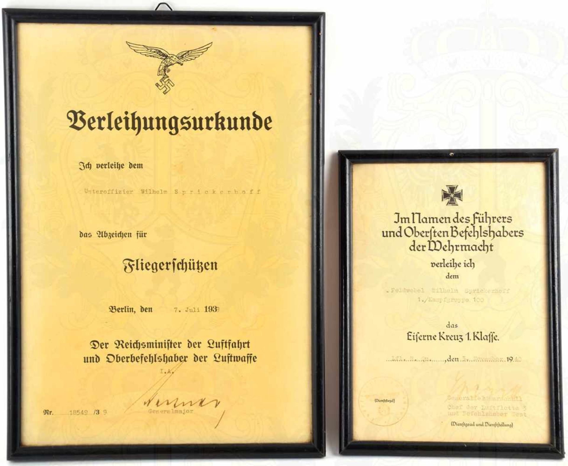 2 VU FÜR EINEN FELDWEBEL, der 1./Kampfgruppe 100, Abzeichen für Fliegerschützen, 7.7.1939, Tinten-OU