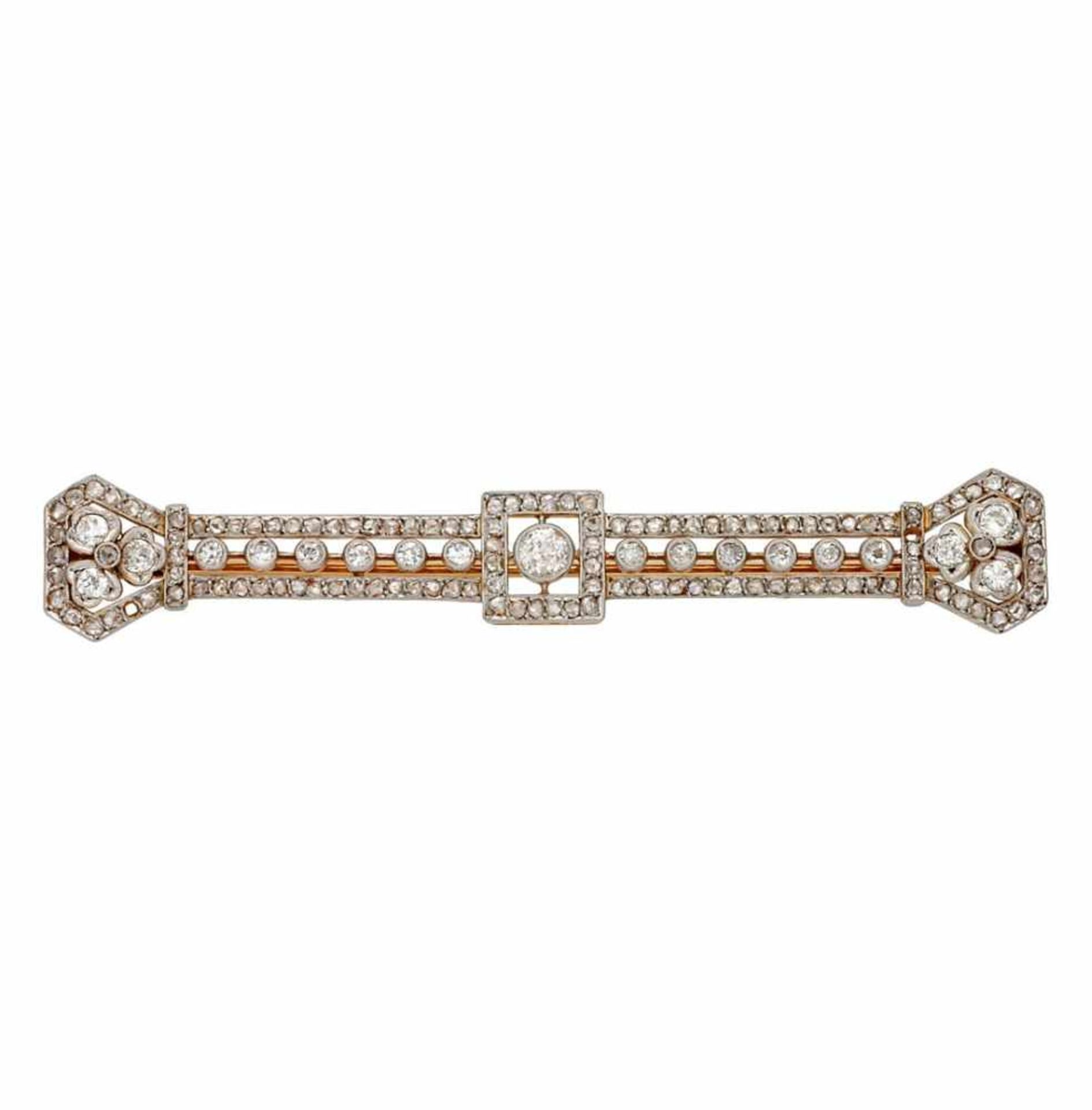 Belle Époque diamonds brooch, circa 1910.Gold with platinum views and old brilliant, 8/8, 16/16