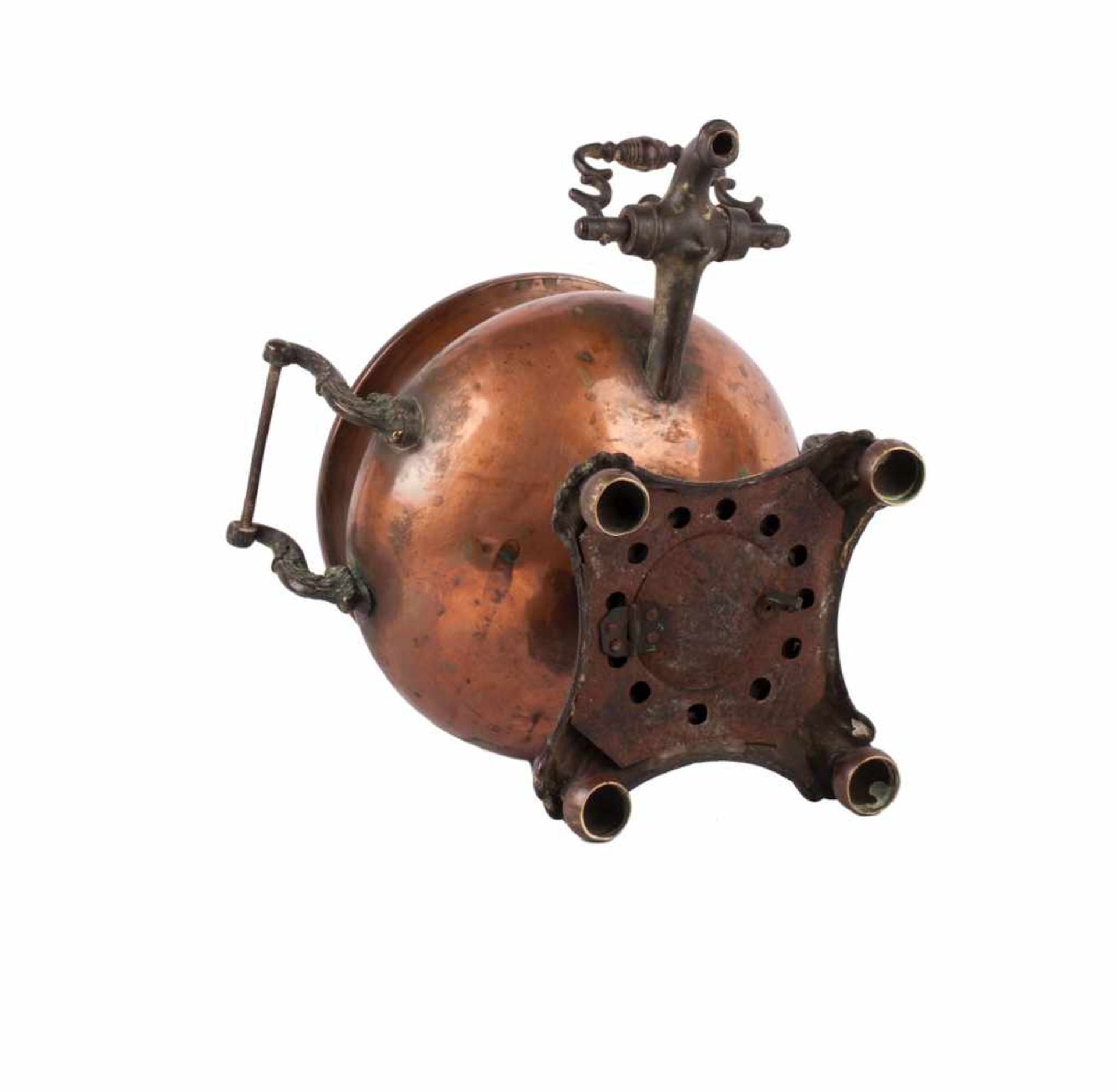 Small samovar in the shape of a vaseSmall samovar in the shape of a vase. Copper, cast, chasing, - Bild 6 aus 6