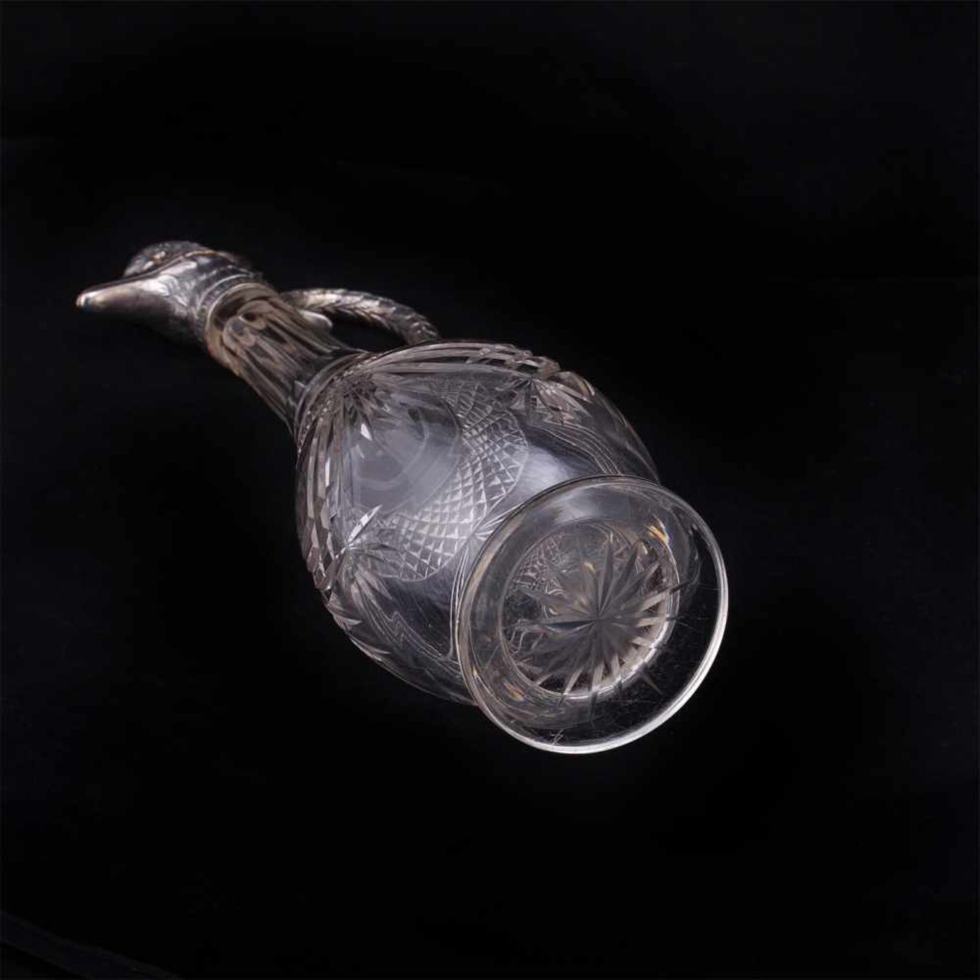 Rare Russian silver-gilt carafe with diamondA rare Russian silver-gilt diamond set and cut glass - Image 5 of 7