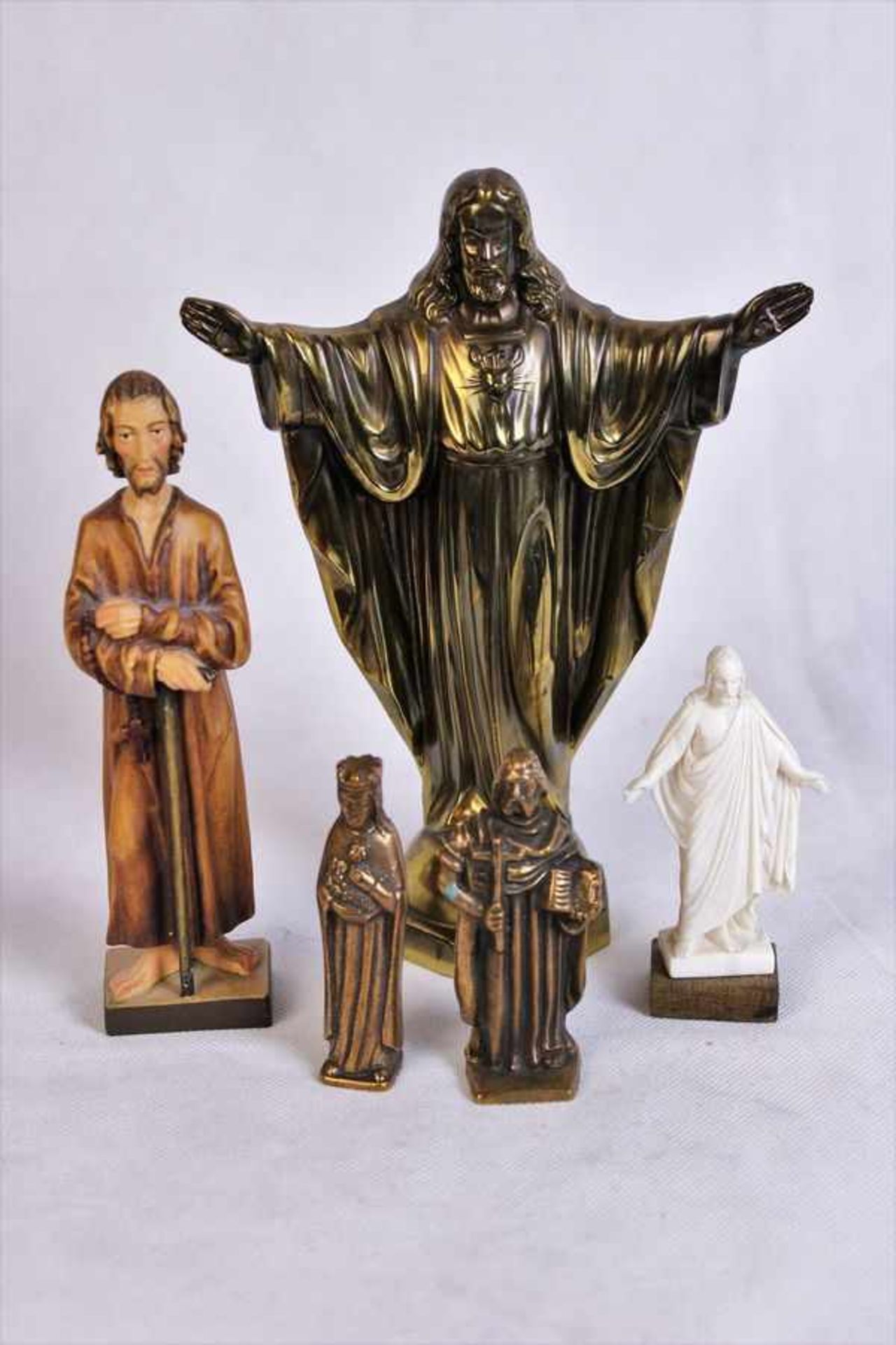 Fünf Heiligenfiguren, Holz und BronzeMaße : ca. H. 8 bis 21 cm