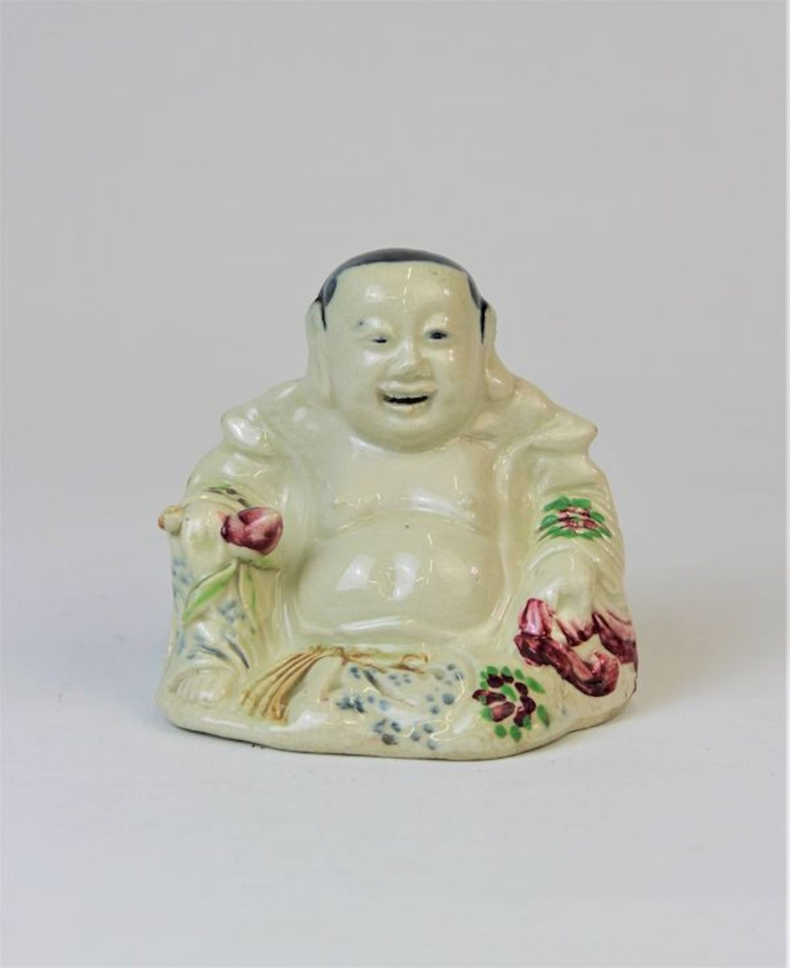 Buddhafigur, RepublikzeitPorzellan mit polychromer Malerei Maße: ca. H. 10 cm