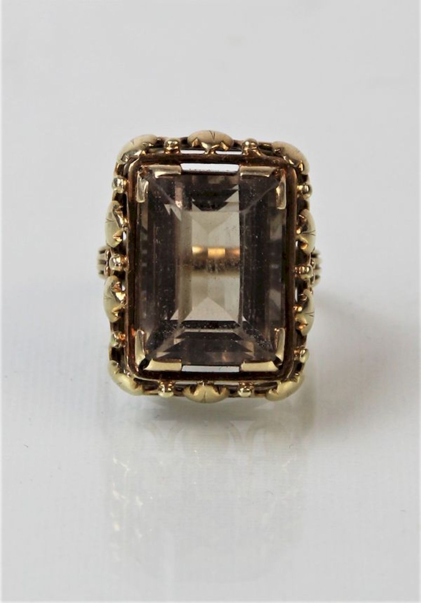 585er Gelbgold Citrin-RingCitrin in " emerald cut " Gewicht: ca. 10,6 g RG: 55