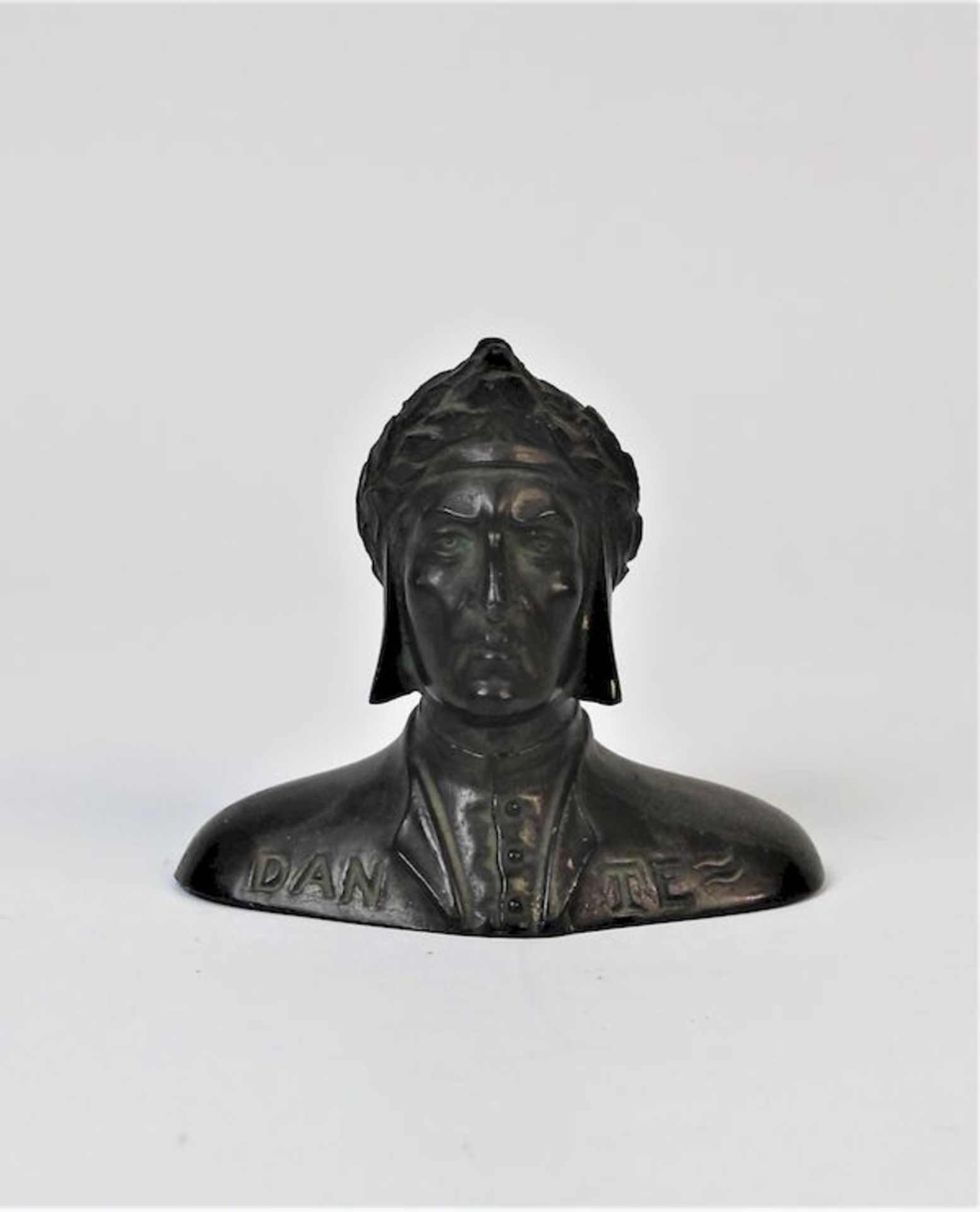 Büste des Dante, 19.Jhdt.Bronze patiniert Maße: ca. 9,5 cm x 10 cm