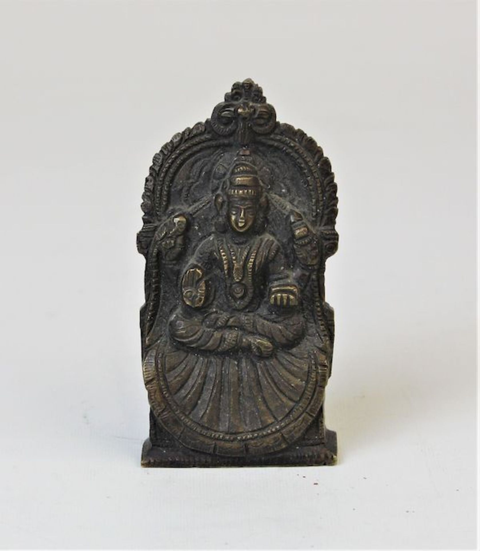 Buddha, Tibet, 17./18.Jhdt.Bronze Maße: ca. 8,5 cm x 4,5 cm